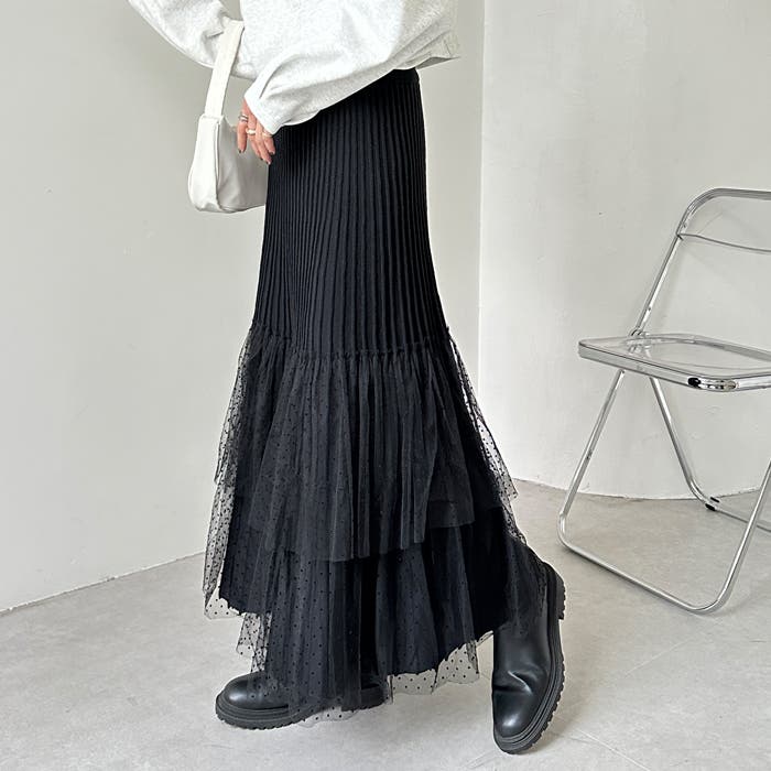 コユリンさまお取置き2/1⭐️2点⭐️ルネスカートとエムズグレイシーハイネックニット コユリンさまお取置き2/1⭐️2点⭐️ルネスカートとエムズグレイシー