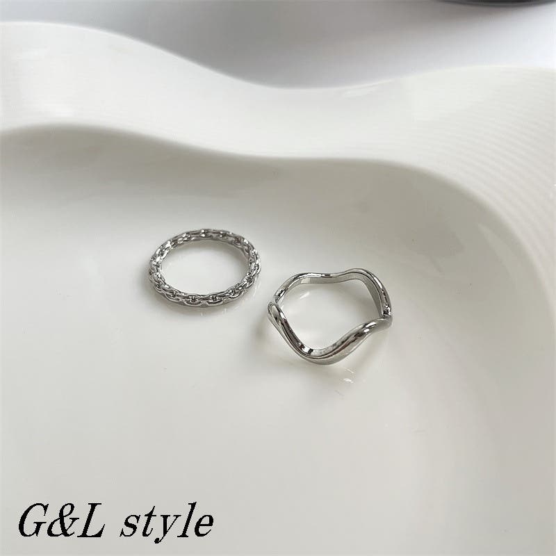 ゴールドシルバーリング2点セット ペアリングにおすすめ】ニュアンスカーブリング2個セット