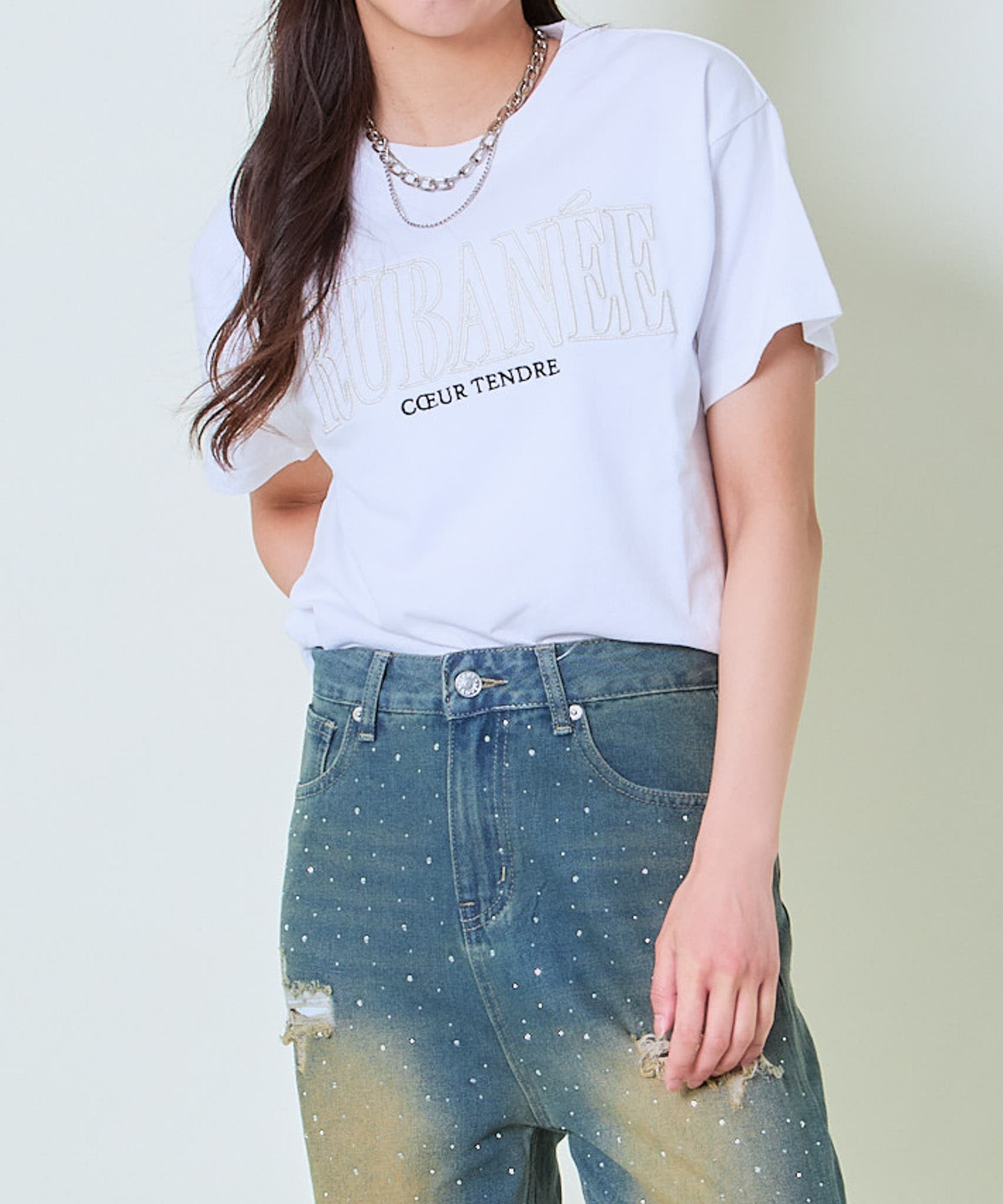 ラメ刺繍ロゴ》レディース 半袖Tシャツ カジュアル 春夏秋[品番 