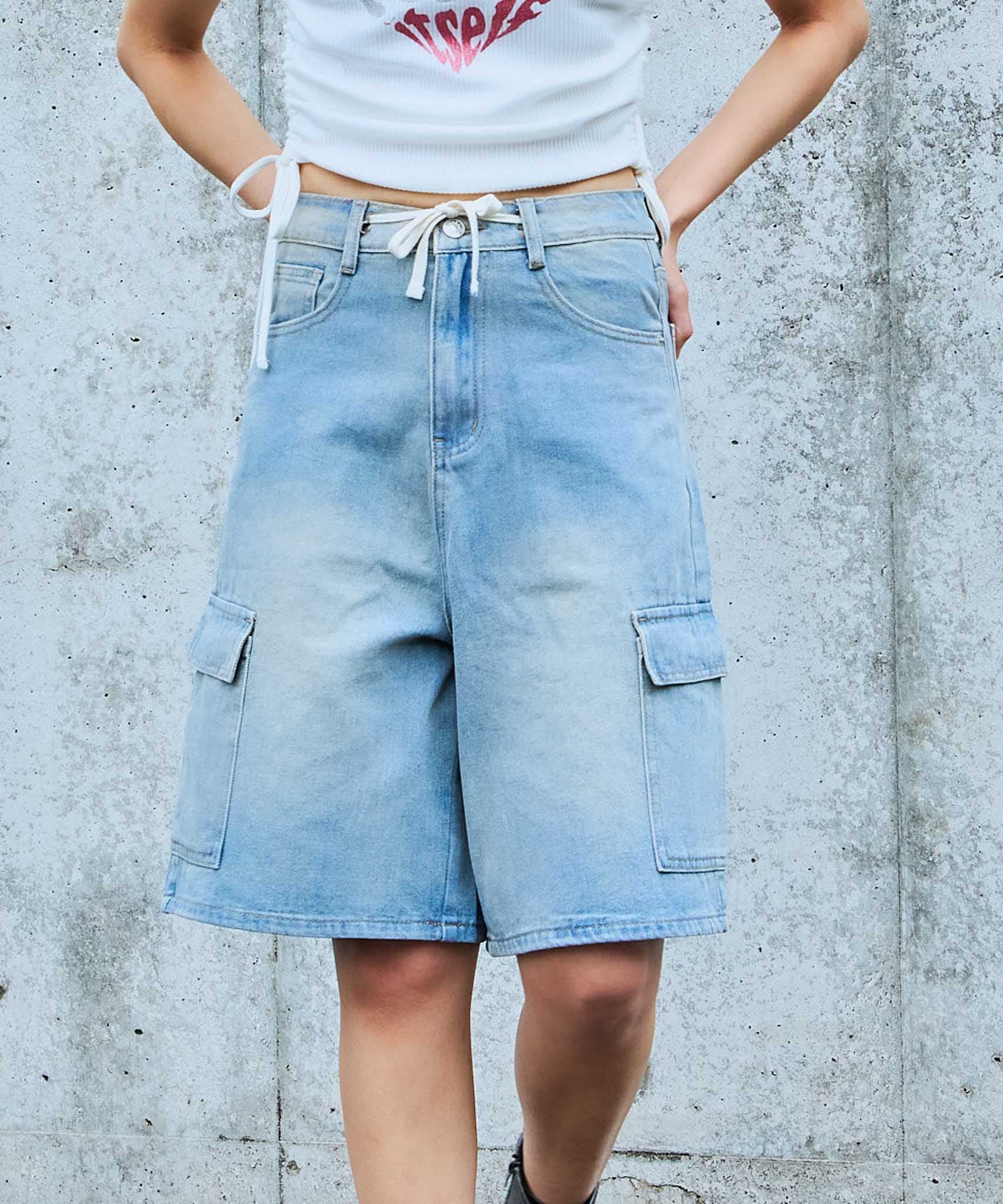 ハーフデニム　カーゴデニム　バギー　グランジ　y2k デニム　カーゴパンツ 膝下 90s Quicksilver デニム カーゴ バギーパンツ 十字架 ハーフ