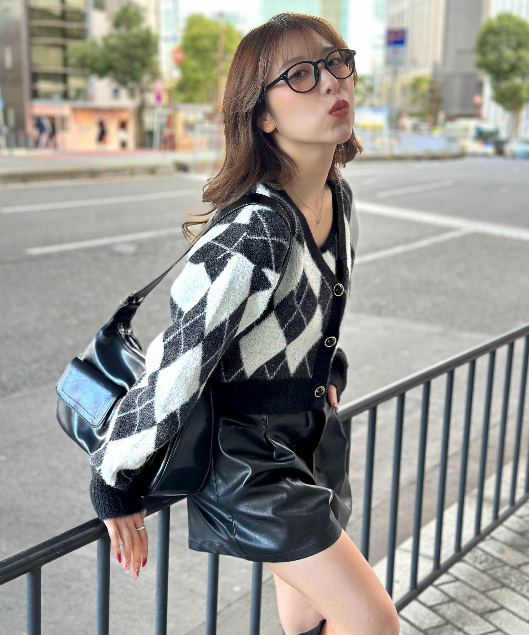 アーガイル柄×フェザー素材》キャミ付きニットカーディガン／秋冬春