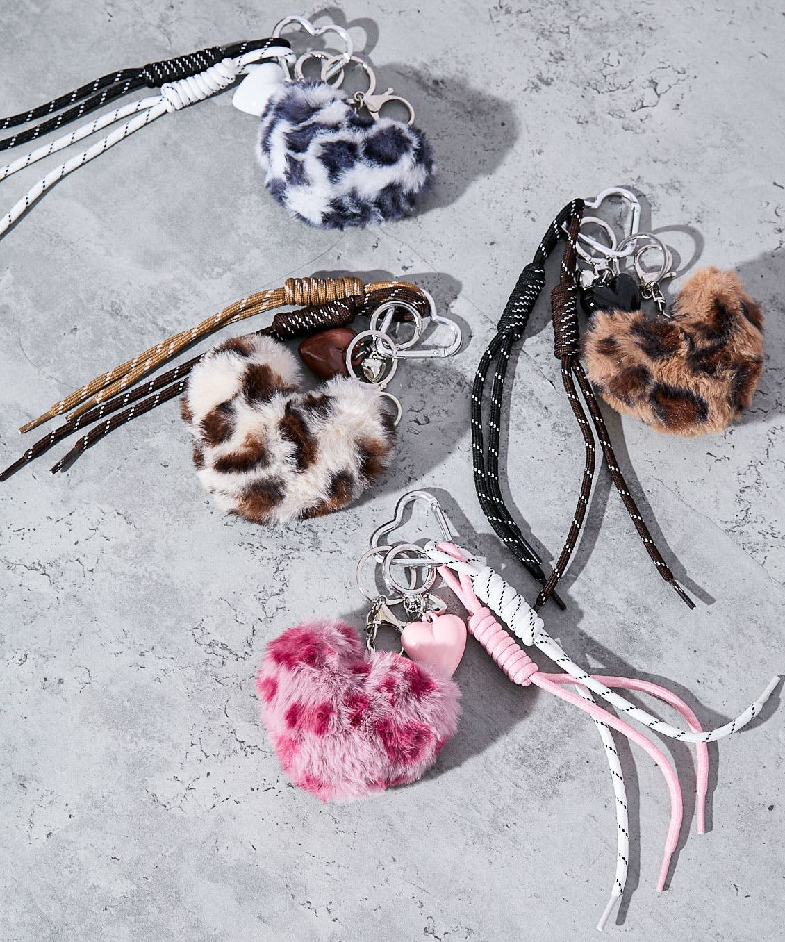 ふわもこ映え》レディース フェイクファー チャーム[品番：GORW0010444