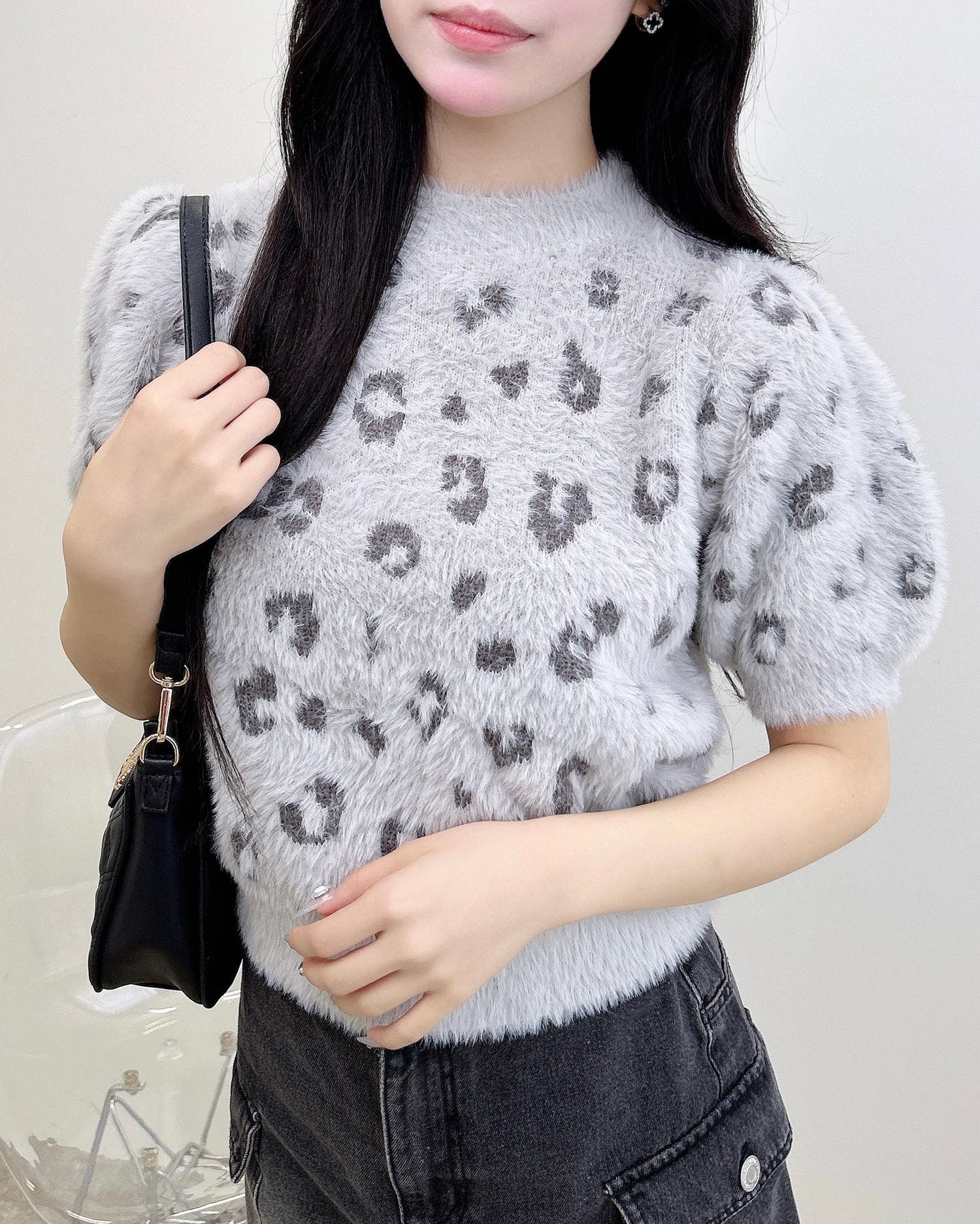 7Gヒョウ柄フェザー半袖ニット[品番：INGW0011036]｜INGNI