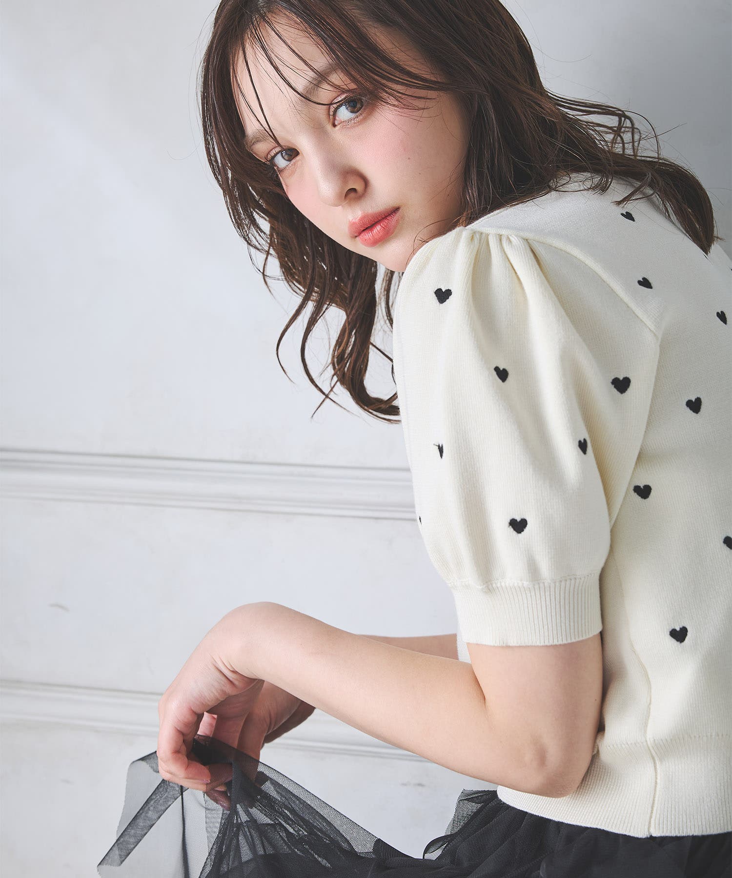 クルーネックハート刺繍ニット[品番：INGW0010733]｜INGNI