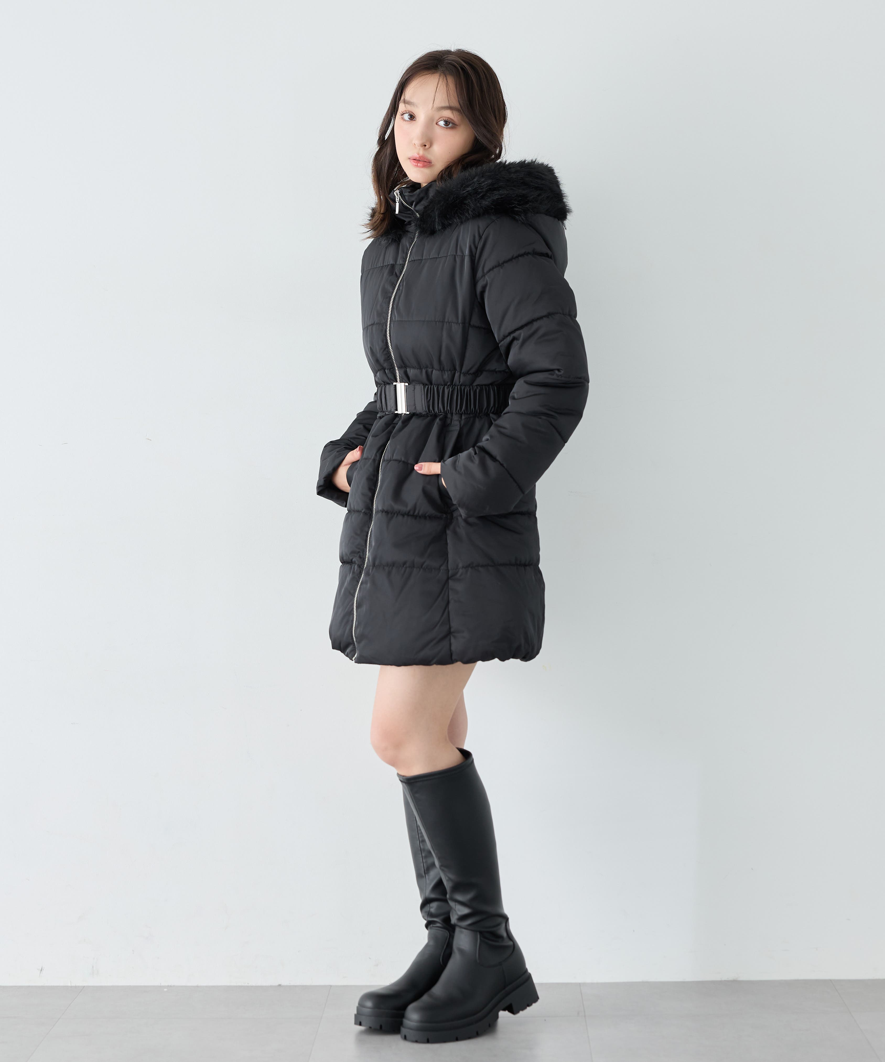 ファー+フード付ウエストベルトエコダウンコート[品番：INGW0011113
