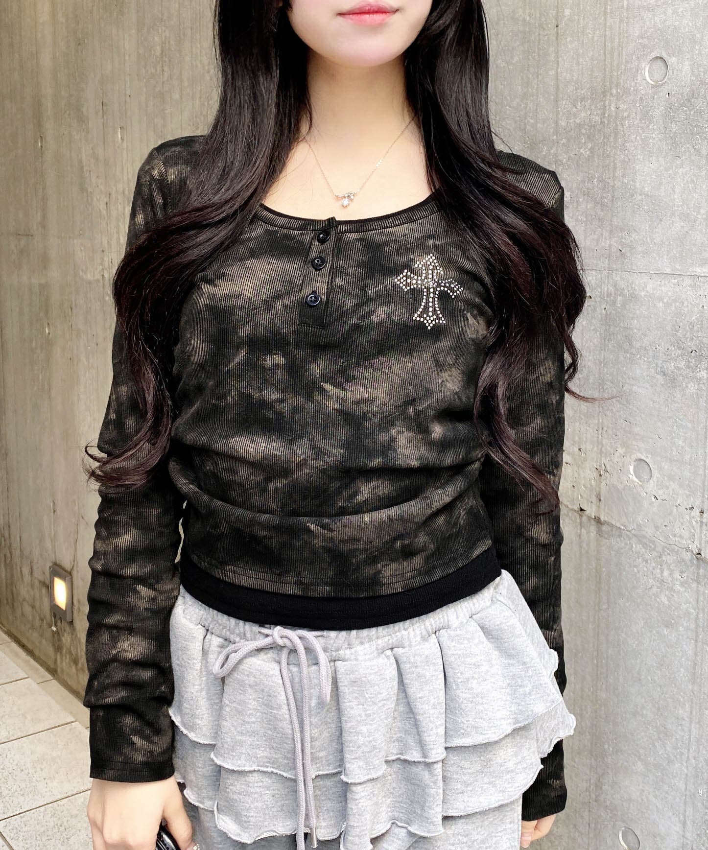 ムラ染めヘンリーネックレイヤード胸クロスTOPs[品番:INGW0011380 ムラ染めヘンリーネックレイヤード胸クロスTOPs[品番:INGW0011380