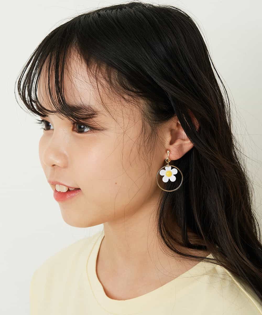 英国【Phase Eight】花のイヤリング 関税込 英国【Phase Eight】花のイヤリング 関税込
