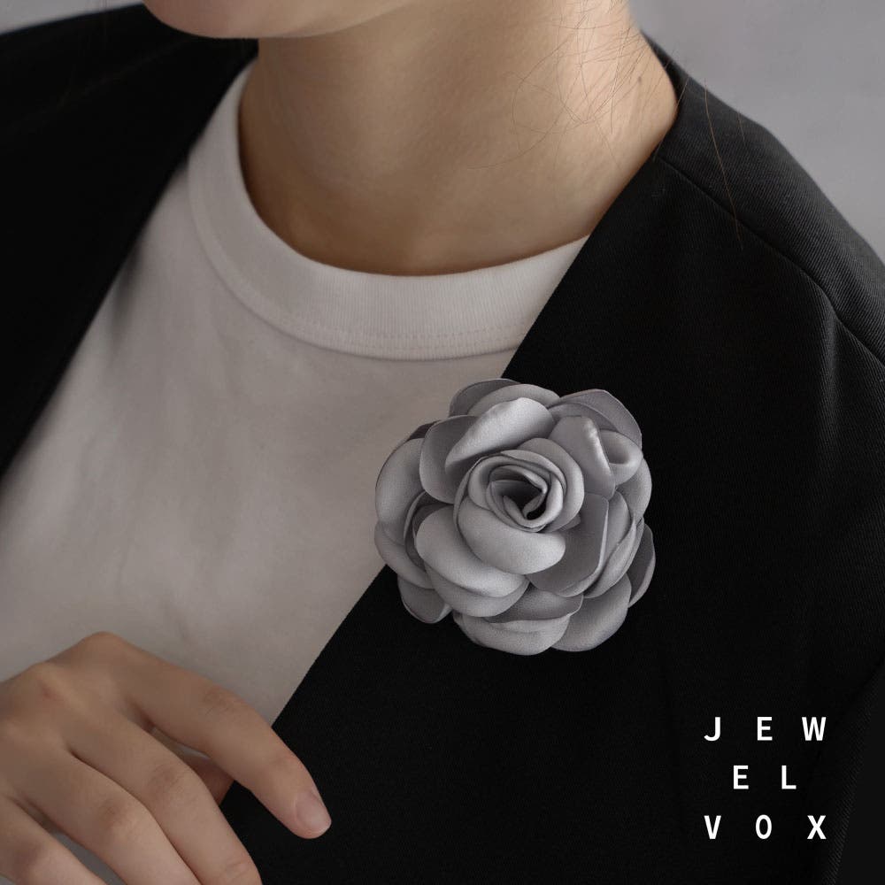 コサージュ ブローチ 花[品番：VX000008450]｜Jewel vox（ジュエル