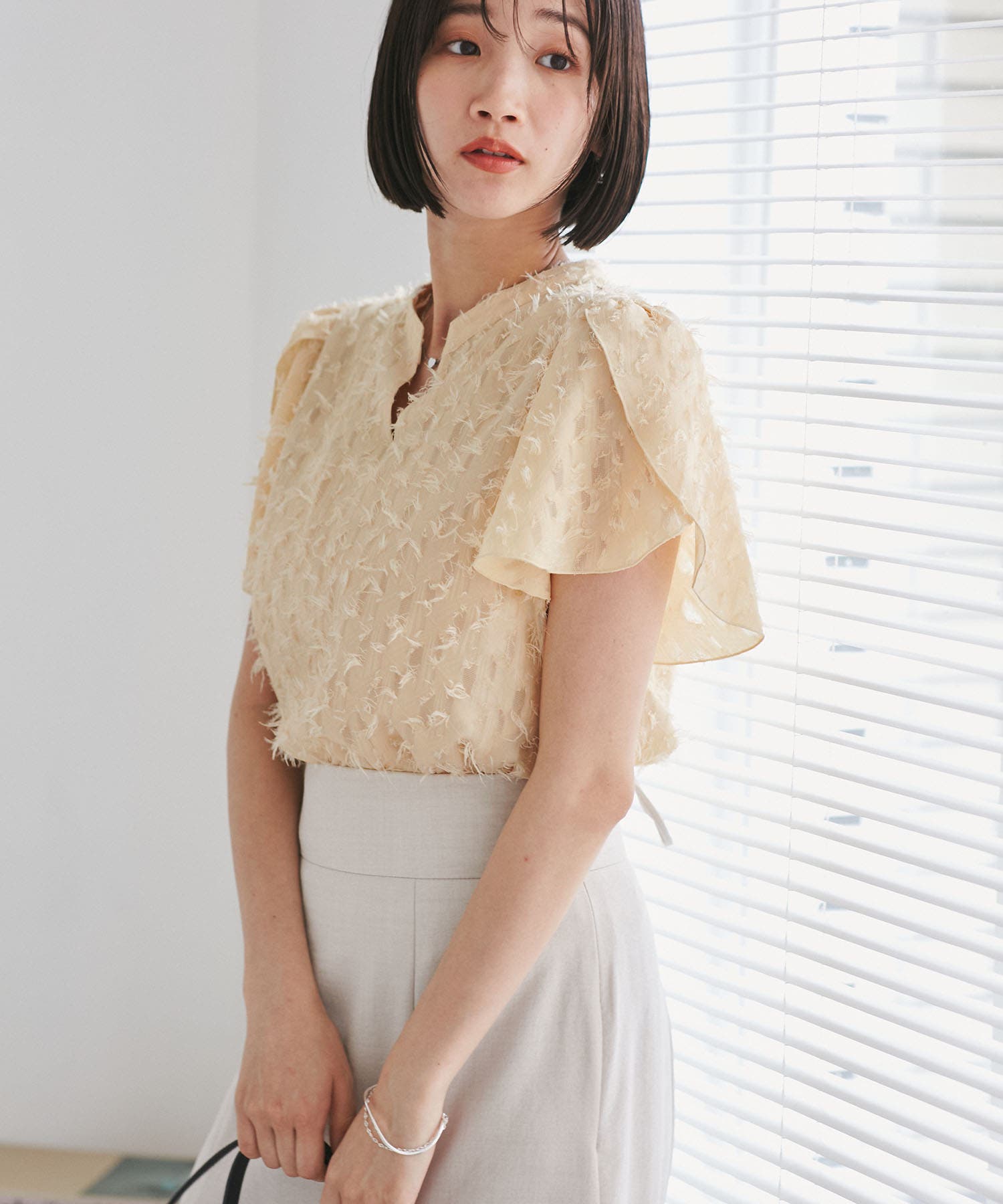 チューリップスリーブジャガードスキッパーブラウス[品番