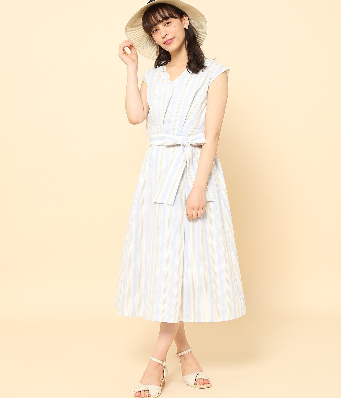 美品】ROPÉ ロペ スーツ フリルジャケット アイボリー カシュクール
