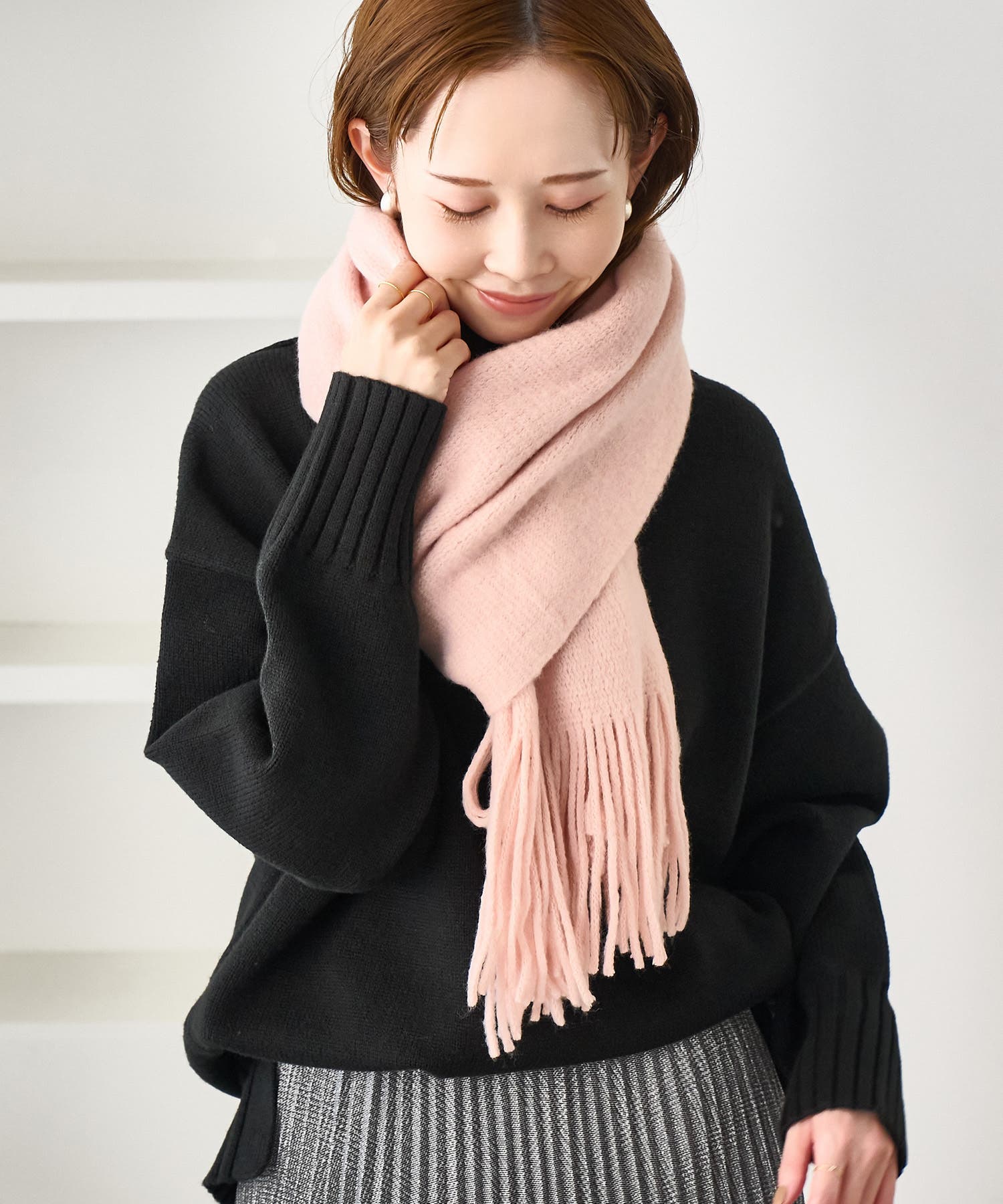 マフラー　黒　ピンク　専用 ソフトタッチマフラー/静電気防止[品番：RPCW0050849]｜ROPE' PICNIC