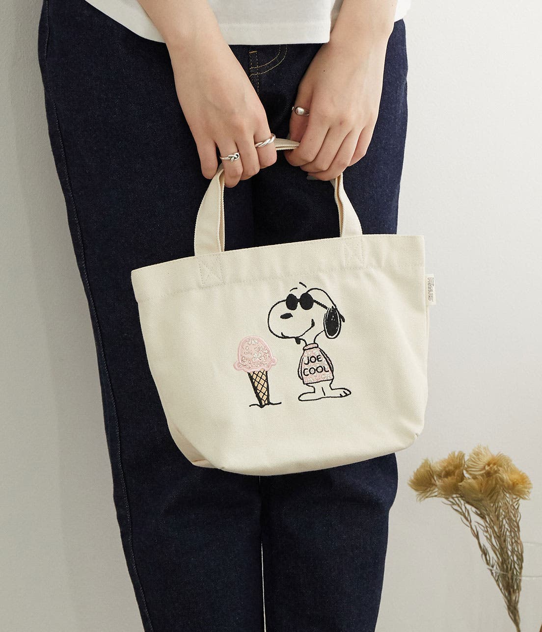 スヌーピー　リバティ　トートバッグ　新品未開封 PEANUTS】スヌーピーリバティプリントトートバッグ[品番