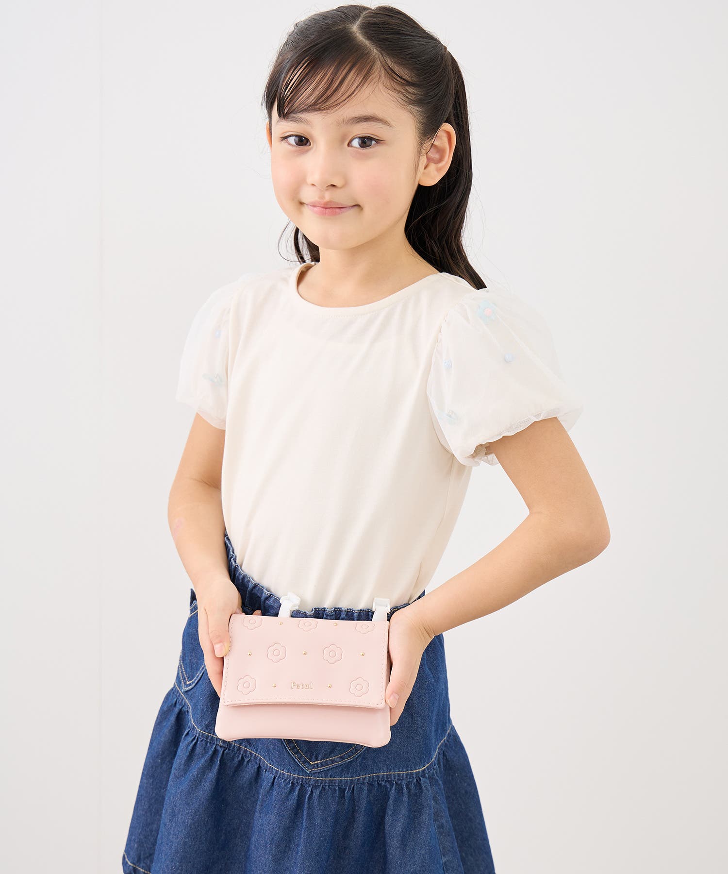 KIDS キッズ】【Coboca+ コボカプラス】合皮フラワーエンボスマルチポ