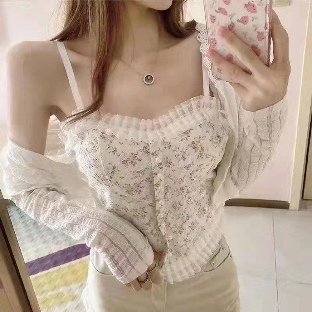美品　LIZ LISA　花柄綿レースシャーリングキャミワンピース　レースアップ 美品LIZ LISA花柄綿レースシャーリングキャミワンピースレースアップ