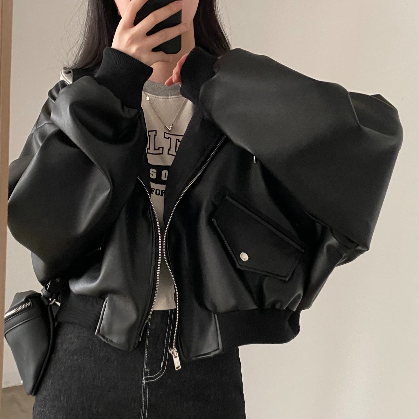 L1TA レザー風ジャケット スノーボード　フード脱着可 L1TA レザー風ジャケット スノーボード フード脱着可 ウィンタースポーツ