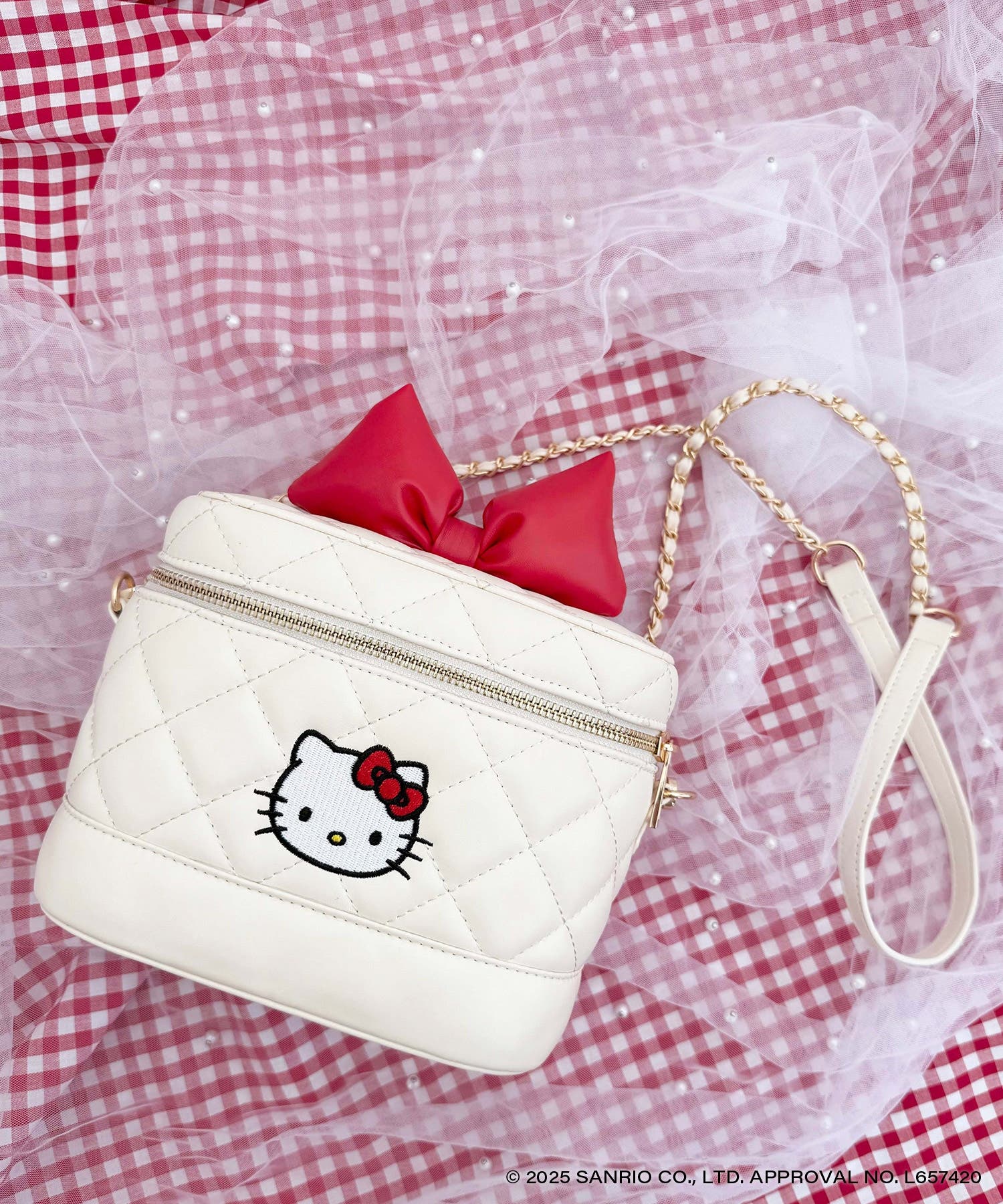 ハローキティ キルティングバニティ[品番：CTYW0004657]｜MAJESTIC