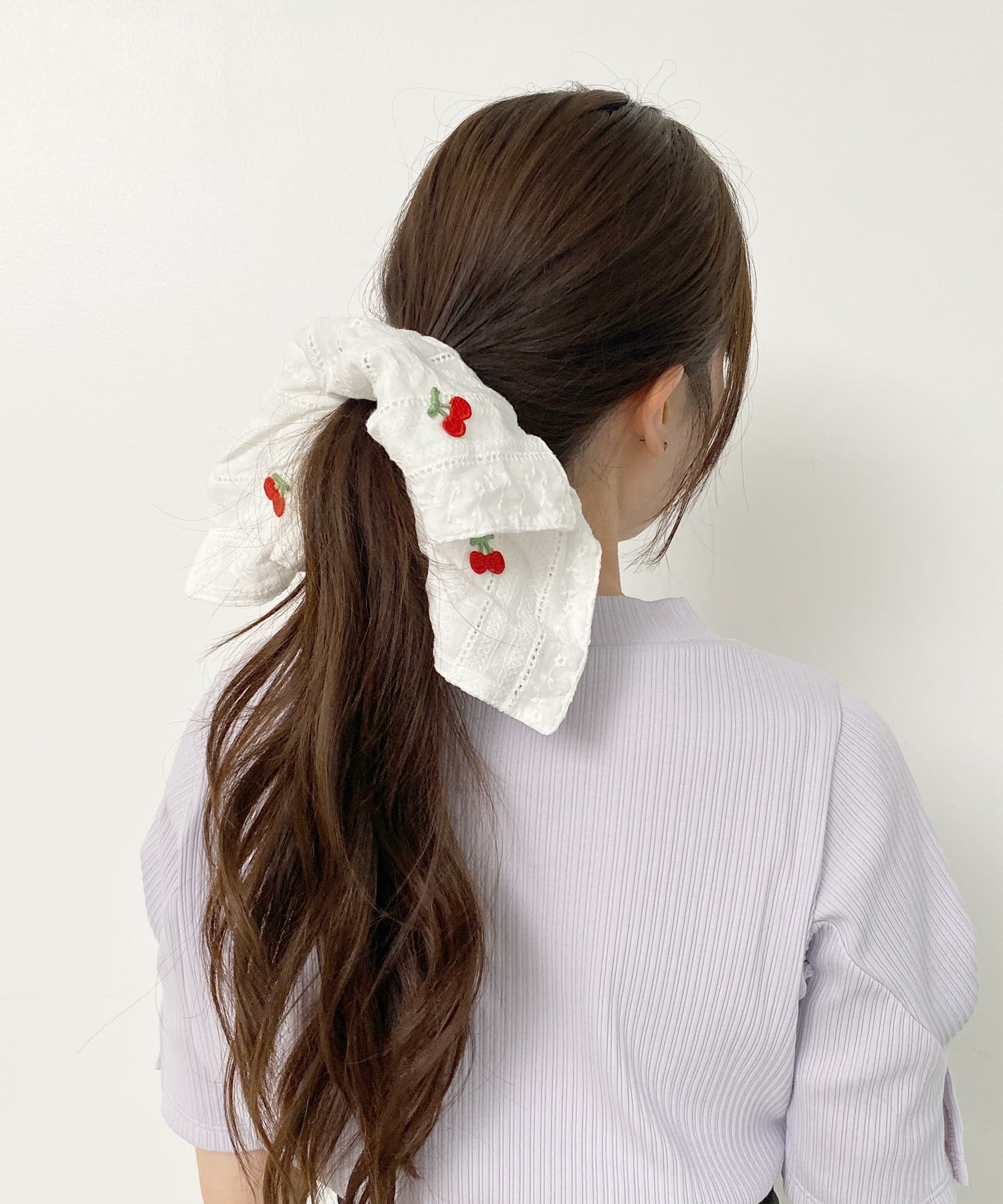 アソートスクエアシュシュ[品番：CTYW0004838]｜MAJESTIC LEGON