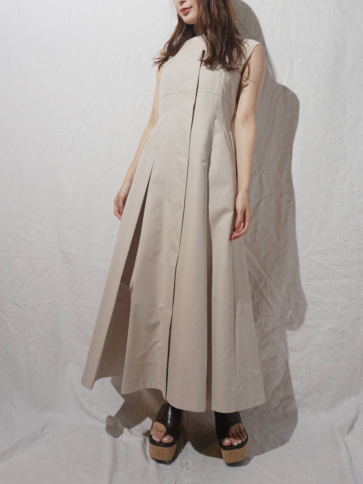 【現行品♡タグ付き未使用】パブリックトウキョウ　タイプライターフレアジャンスカ 商品検索コーデ8｜PUBLIC TOKYO ONLINE STORE