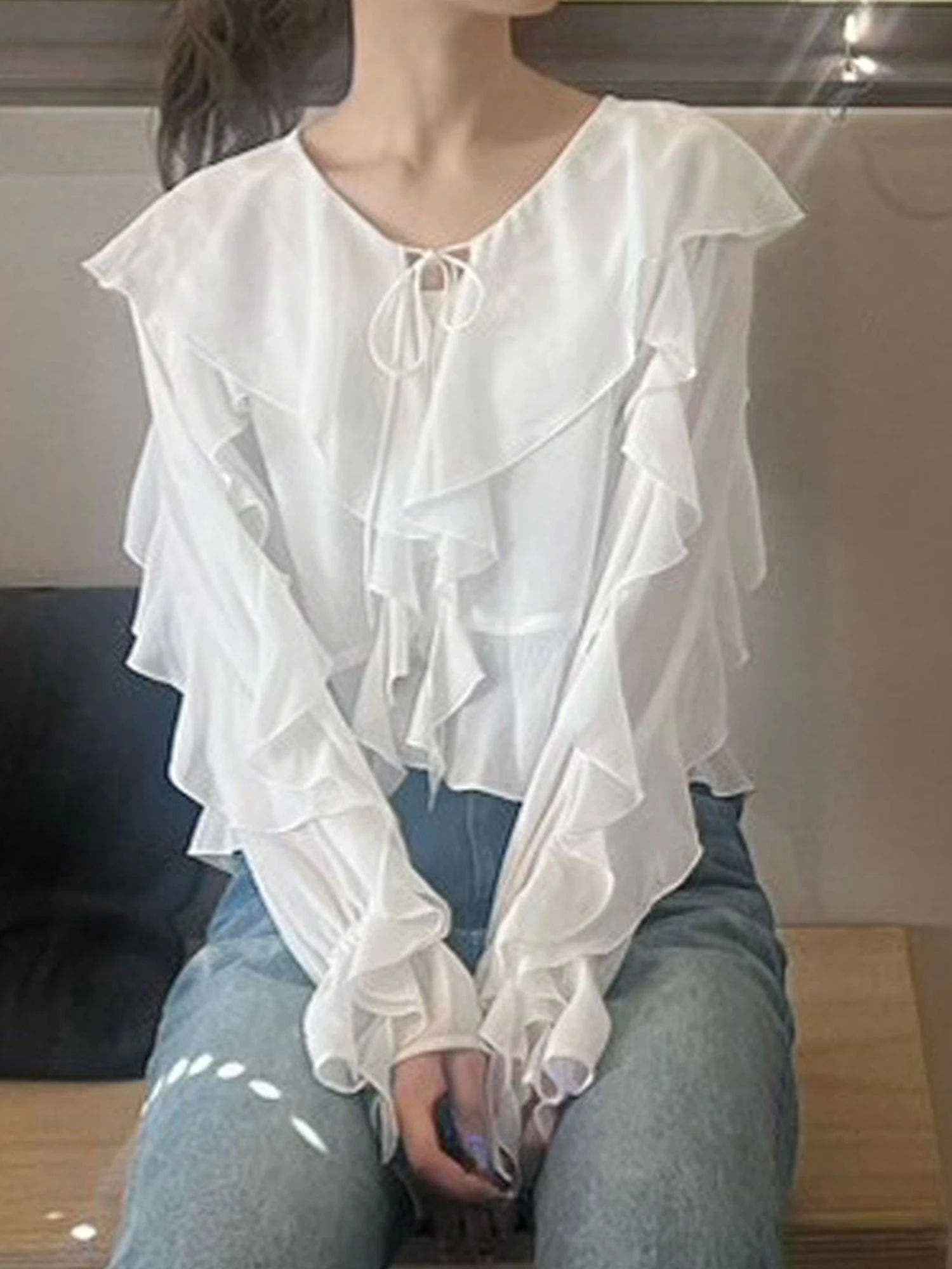 シフォンラッフルブラウス[品番：MKSW0067044]｜MERCURYDUO