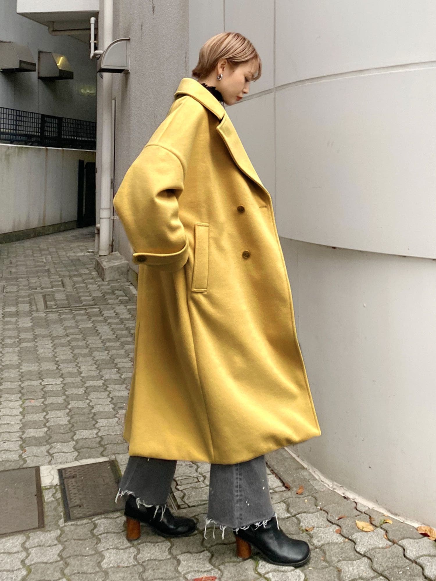 ワイドカラーロングコート[品番：MKSW0042632]｜EMODA（エモダ）の