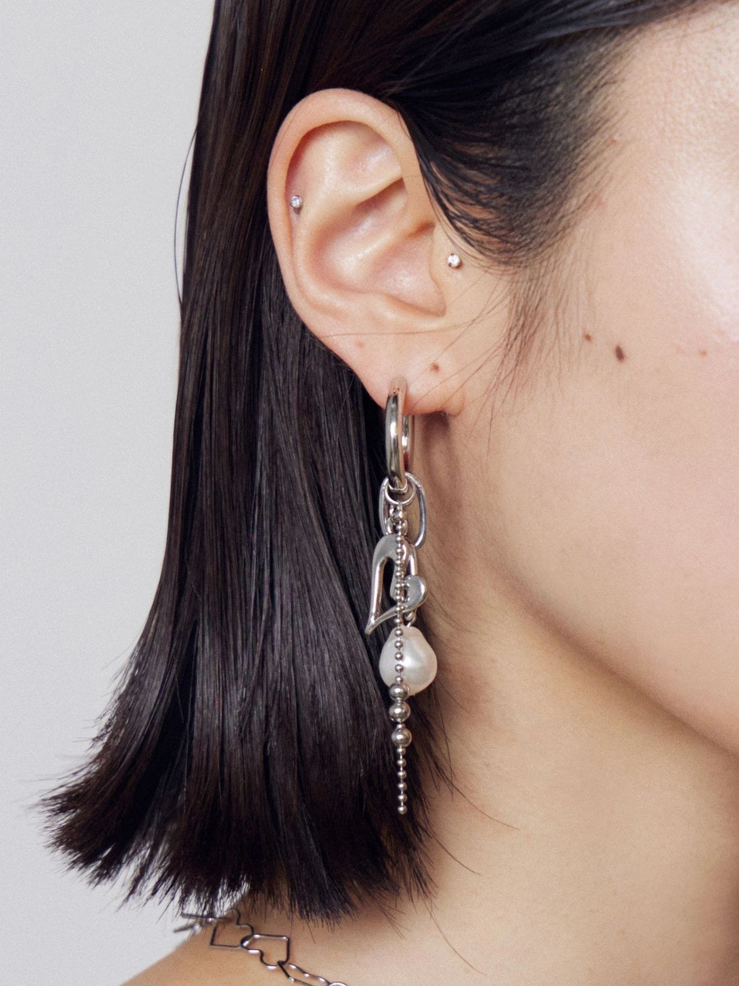 フープピアス ミックスチャームフープピアス[品番：MKSW0070481]｜EMODA（エモダ