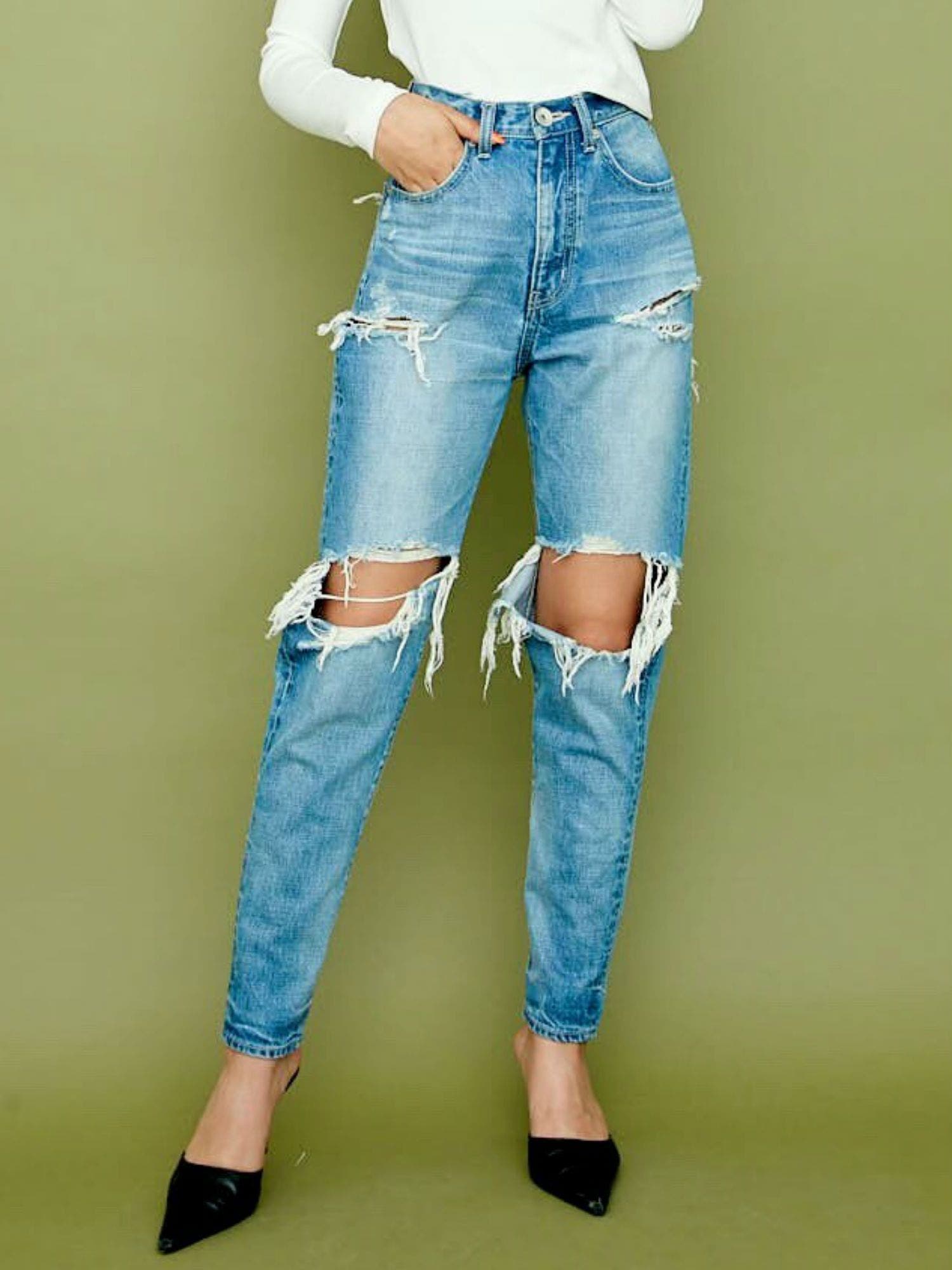 【新品タグ付き】RE/DONE 米国製　レディースデニムパンツ　SIZE２５ 新品タグ付き】RE/DONE 米国製 レディースデニムパンツ SIZE25