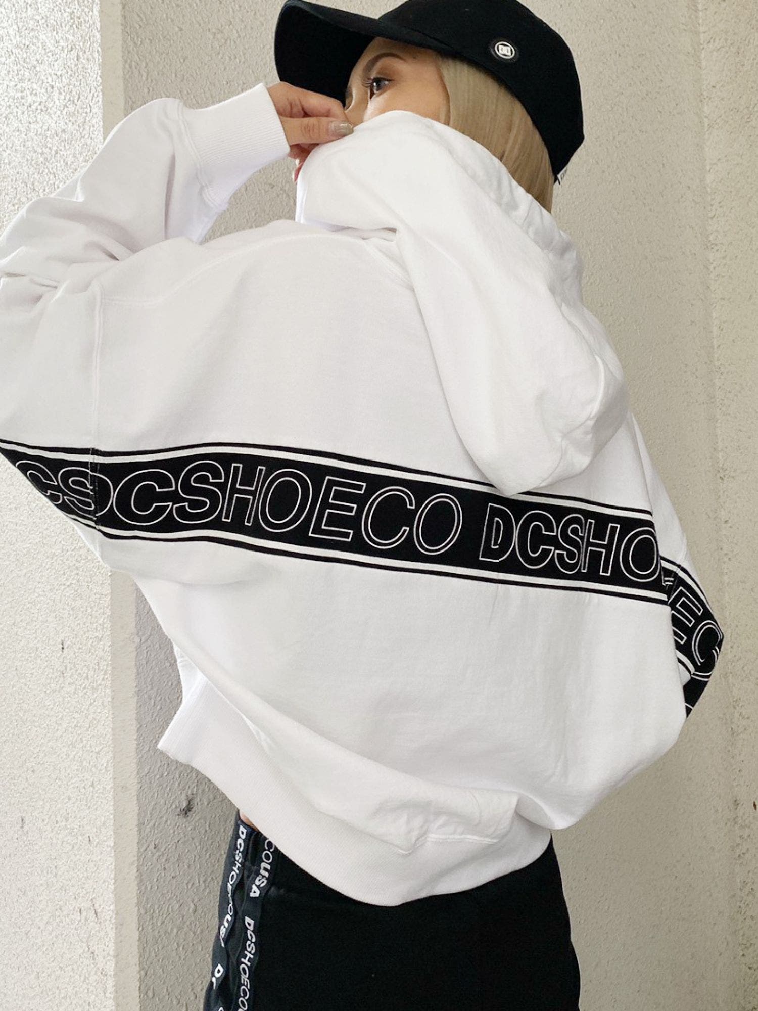GYDA×DCコラボ BACKLINEショート丈 ジェイダ GYDA 【SETUP着用可】GYDA×DC LINEショートパーカー