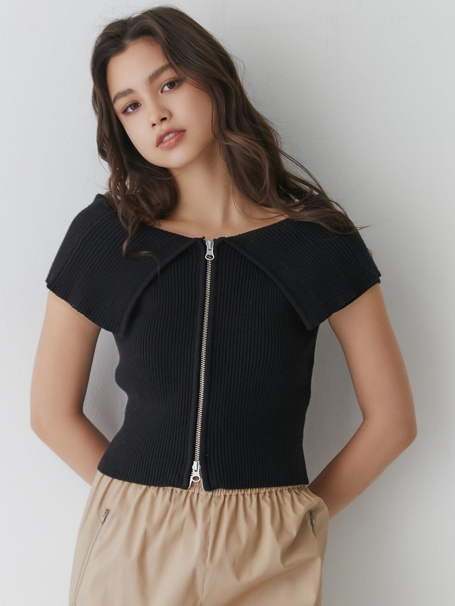 新品未使用 GYDA ジェイダ パワショルリブニットトップス GYDA - 新品未使用 GYDA ジェイダ パワショルリブニットトップスの通販