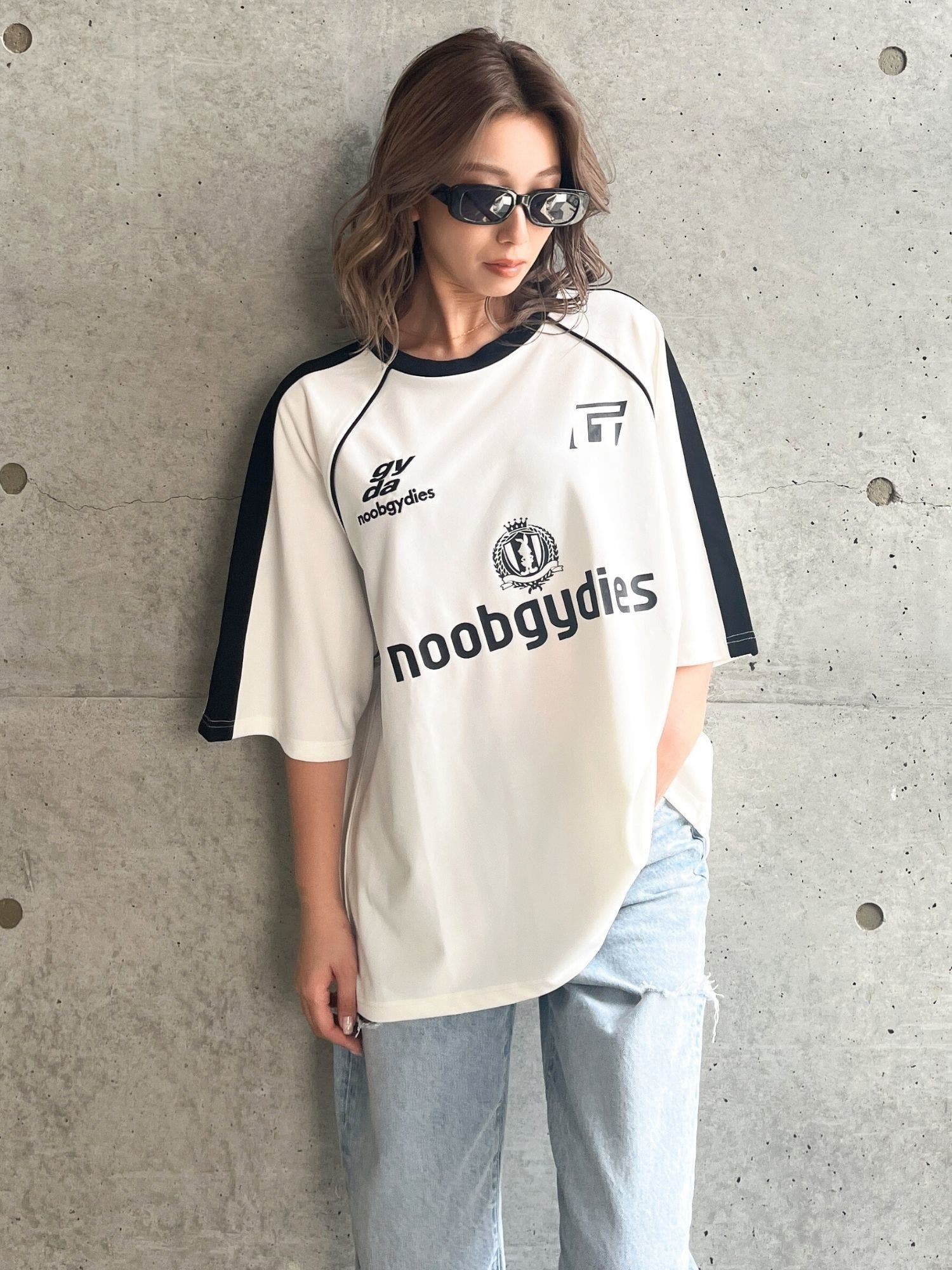 18 Logo Extra Big T-Shirt - Grey – LÝFT