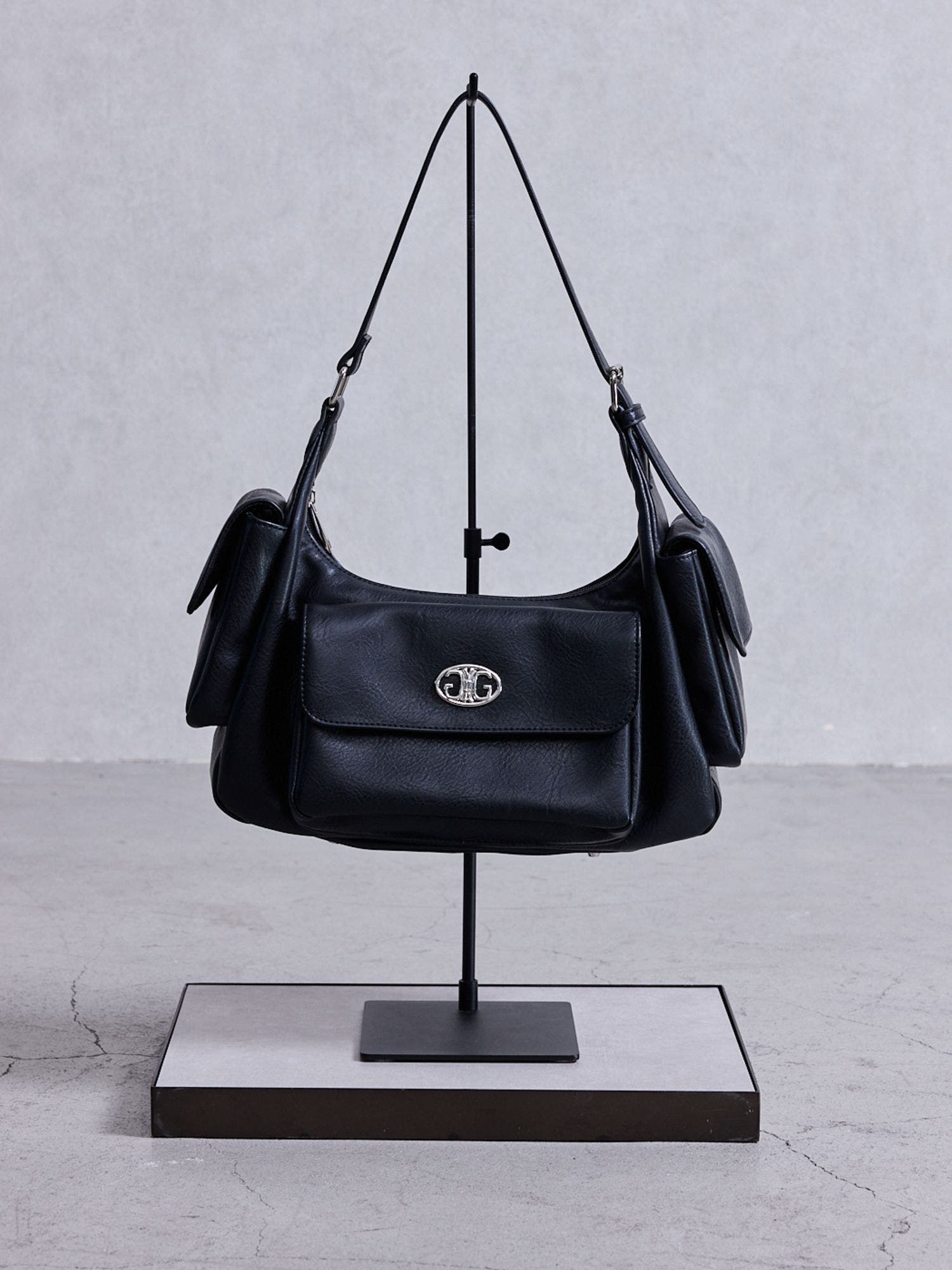人気の雑貨がズラリ！ SymmetryGYDA ポケットBAG[品番：MKSW0065772]｜GYDA（ジェイダ バッグ