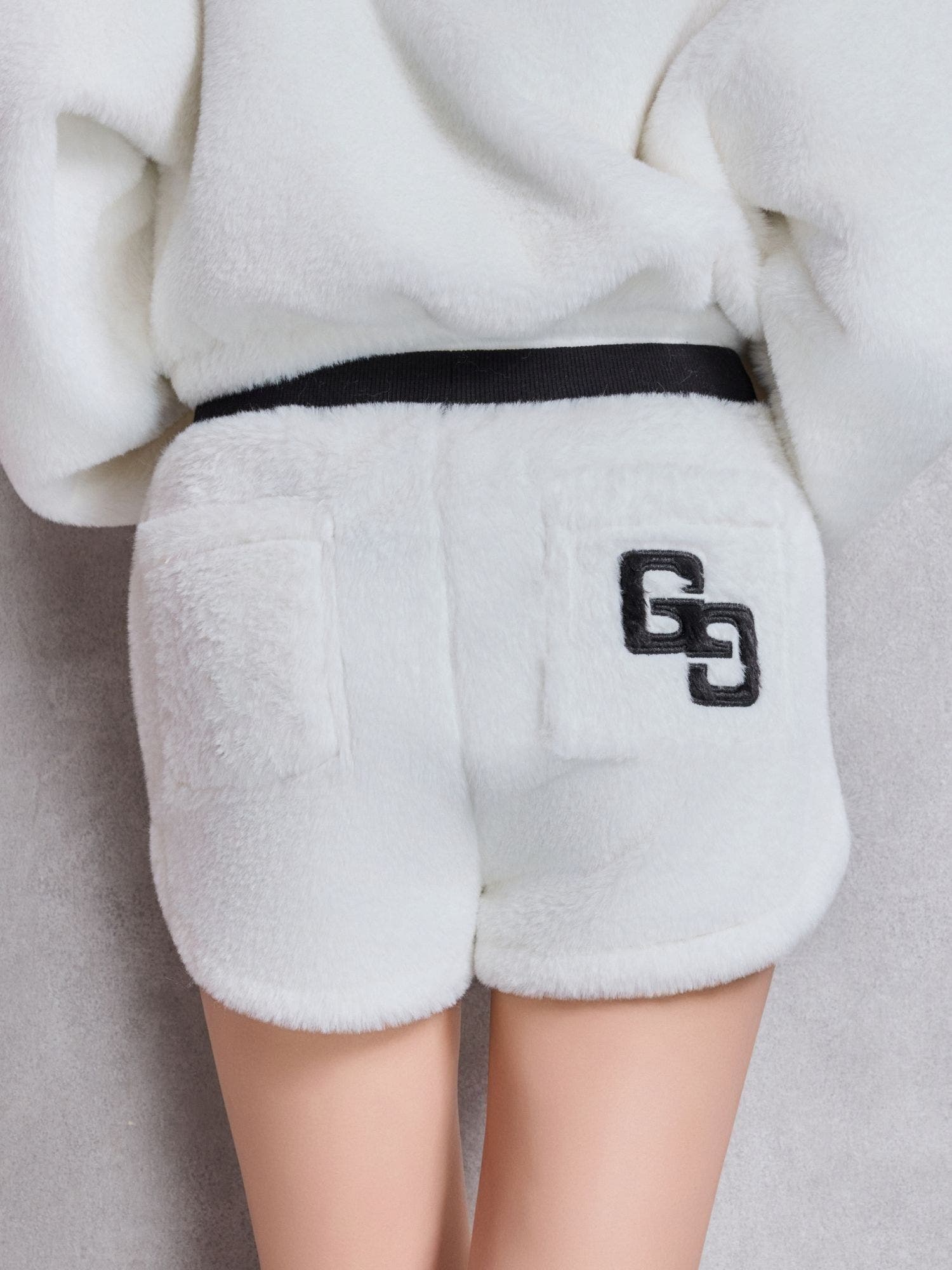 GG ECO FUR ショートパンツ[品番：MKSW0067197]｜GYDA（ジェイダ