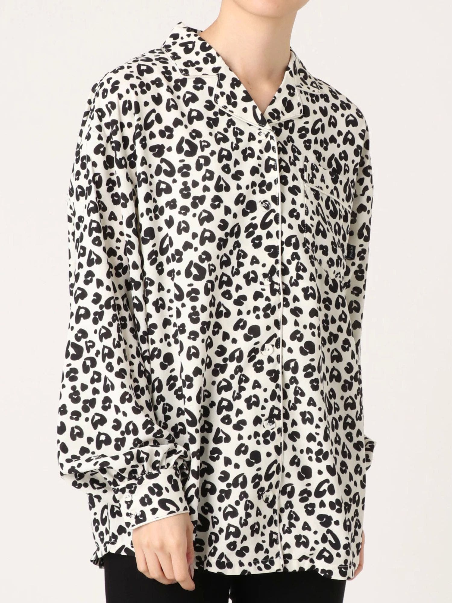 【レア❗️】ビックサイズ レーヨン レオパードシャツ 古着 ビンテージ ストリート レア❗️】ビックサイズ レーヨン レオパードシャツ 古着
