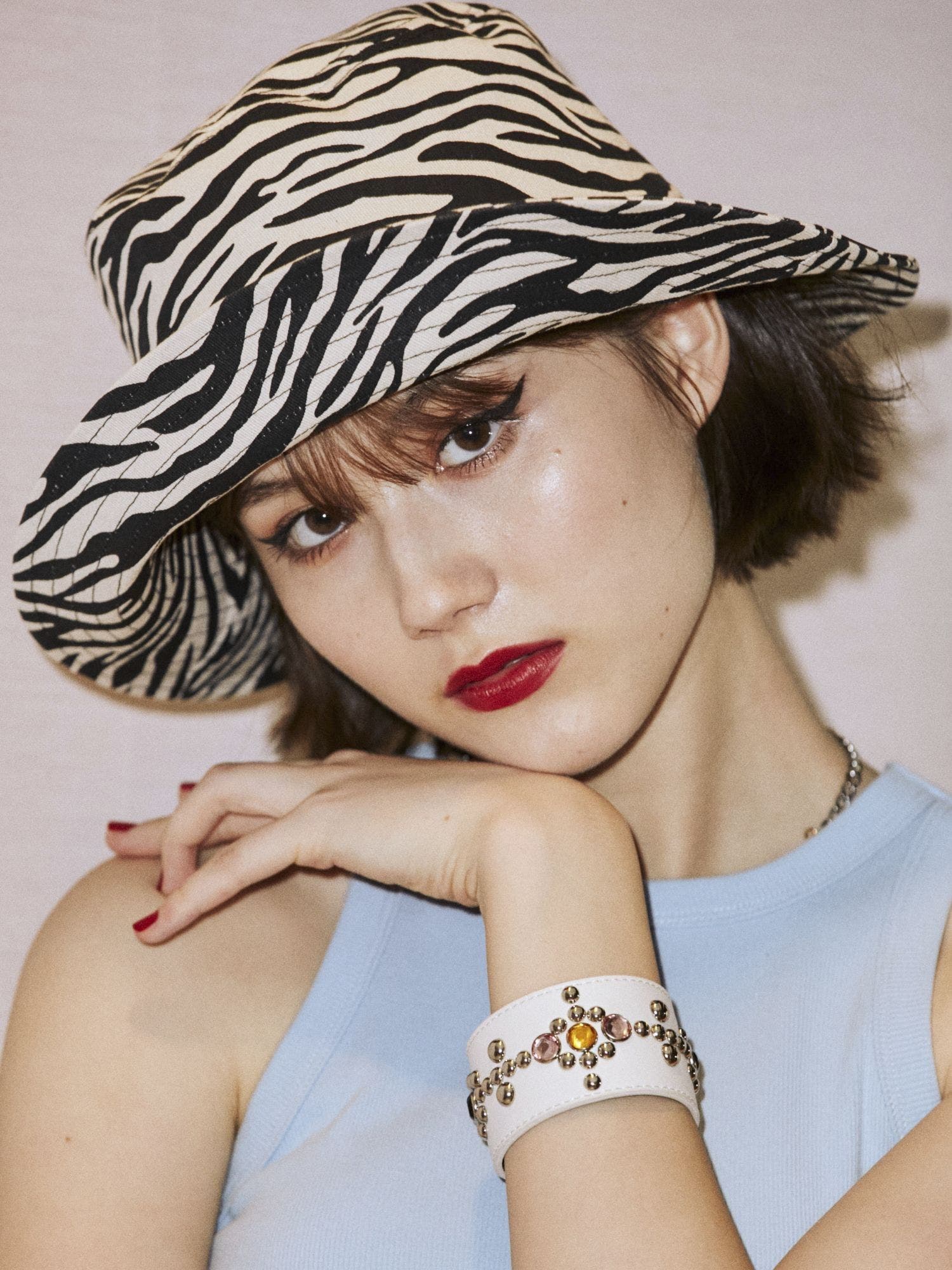 D&G JEWELS ドルガバ ジュエリー バングル スタッズ 未使用 D&G JEWELS ドルガバ ジュエリー バングル スタッズ 未使用 D&G JEWELS