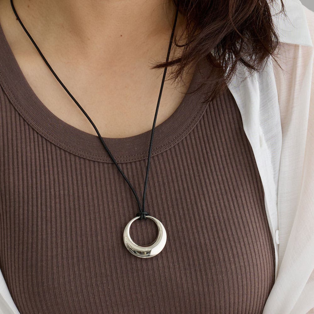 THE MAGPIE & THE WARDROBE ネックレス ペンダント　夏 THE MAGPIE & THE WARDROBE ネックレス ペンダント 夏 THE