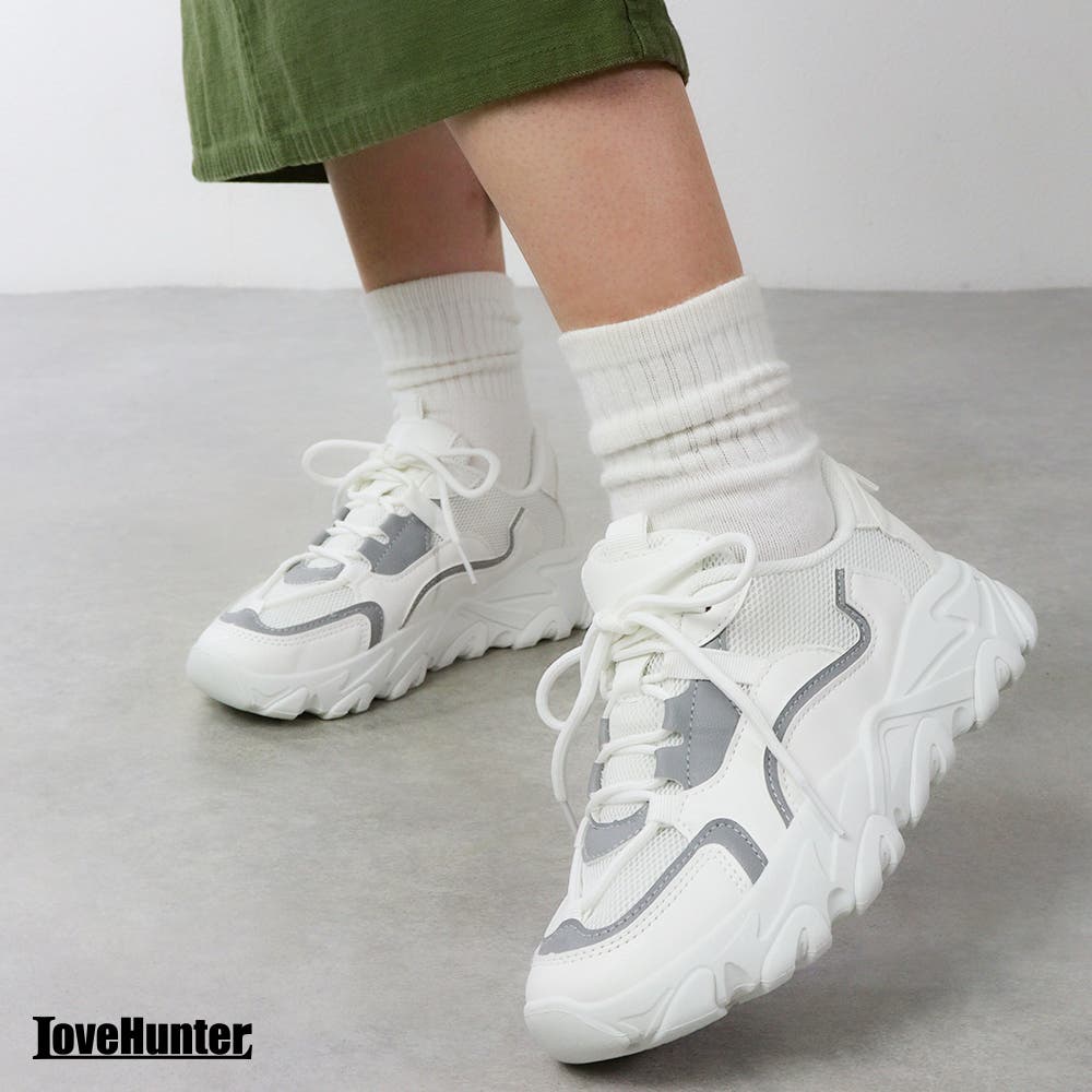 り。 Juventus × adidas ZX6000 