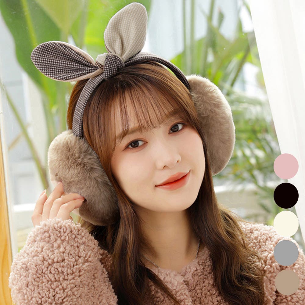 Disneyミニーちゃんのふわふわ手袋と耳あてセット 寂しく