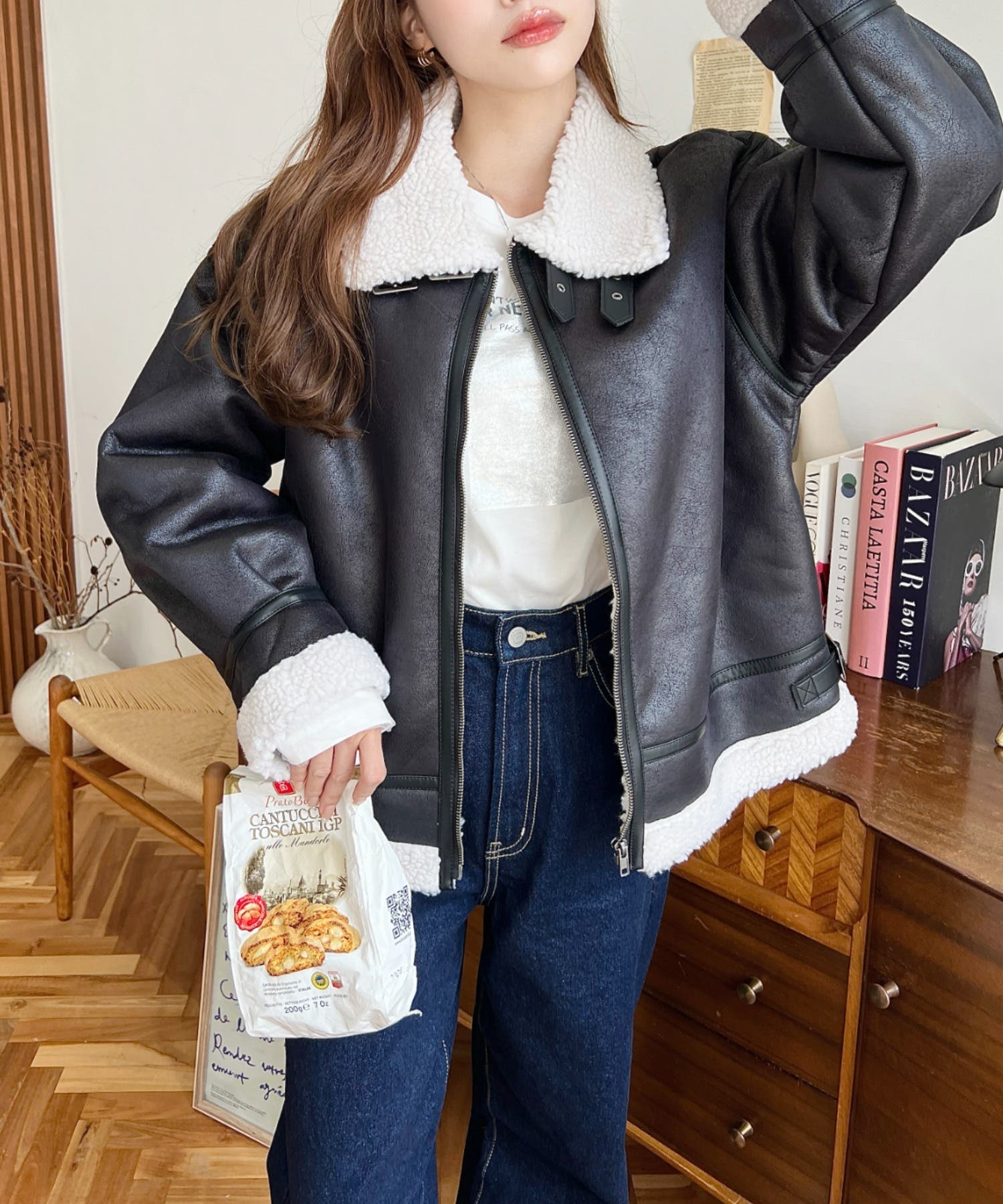 特別オファー フェイクレザー×ボアフェイクムートンフライトジャケット ジャケット・アウター