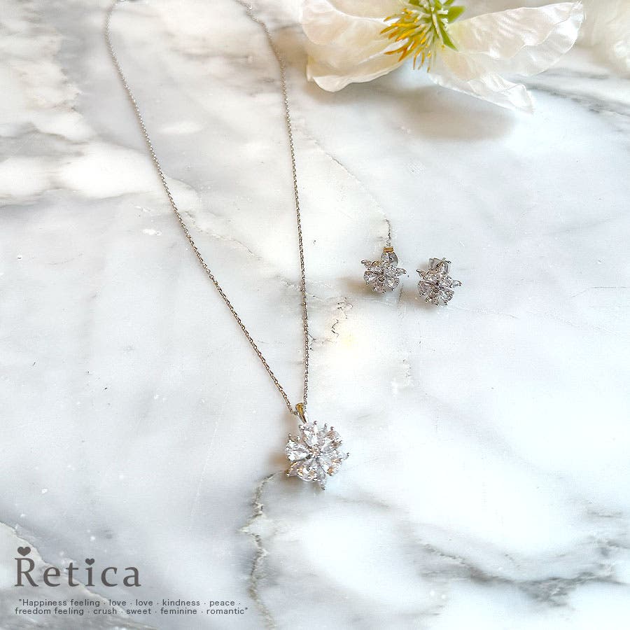 4℃ ゴールド リーフ型ピアスチャーム2点・ネックレスセット K18