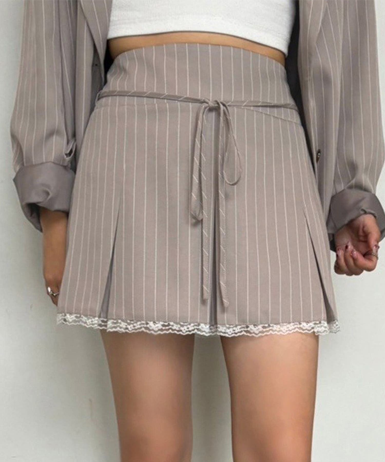 one after another】裾レースプリーツミニスカート[品番：NCLW0015863