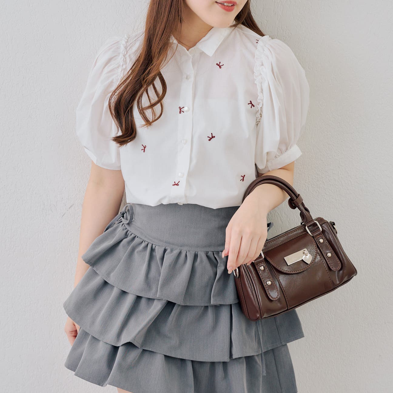 リボン刺繍ブラウス[品番：NCLW0017838]｜NICE CLAUP / OLIVE des