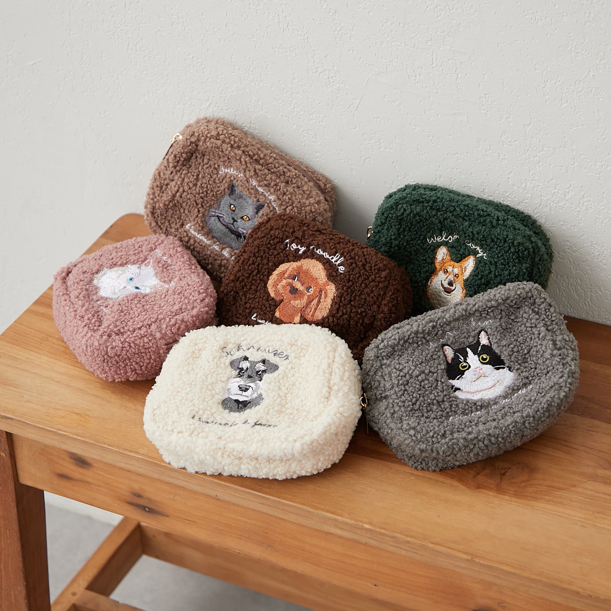 ボア刺繍ポーチ[品番：OLOW0016661]｜RMAF NICE CLAUP / OLIVE des