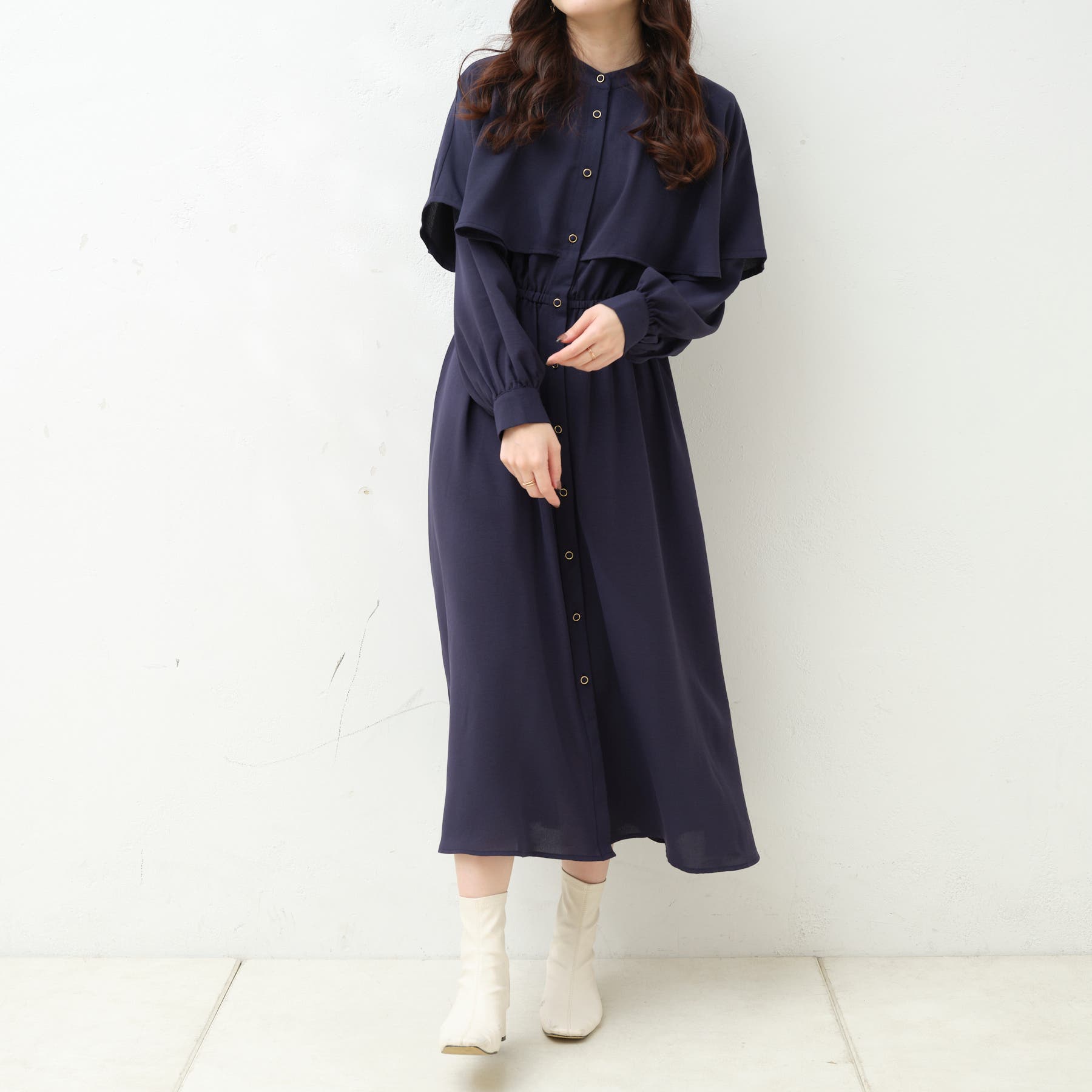ソフト合繊ケープワンピース[品番：OLOW0009554]｜RMAF NICE CLAUP