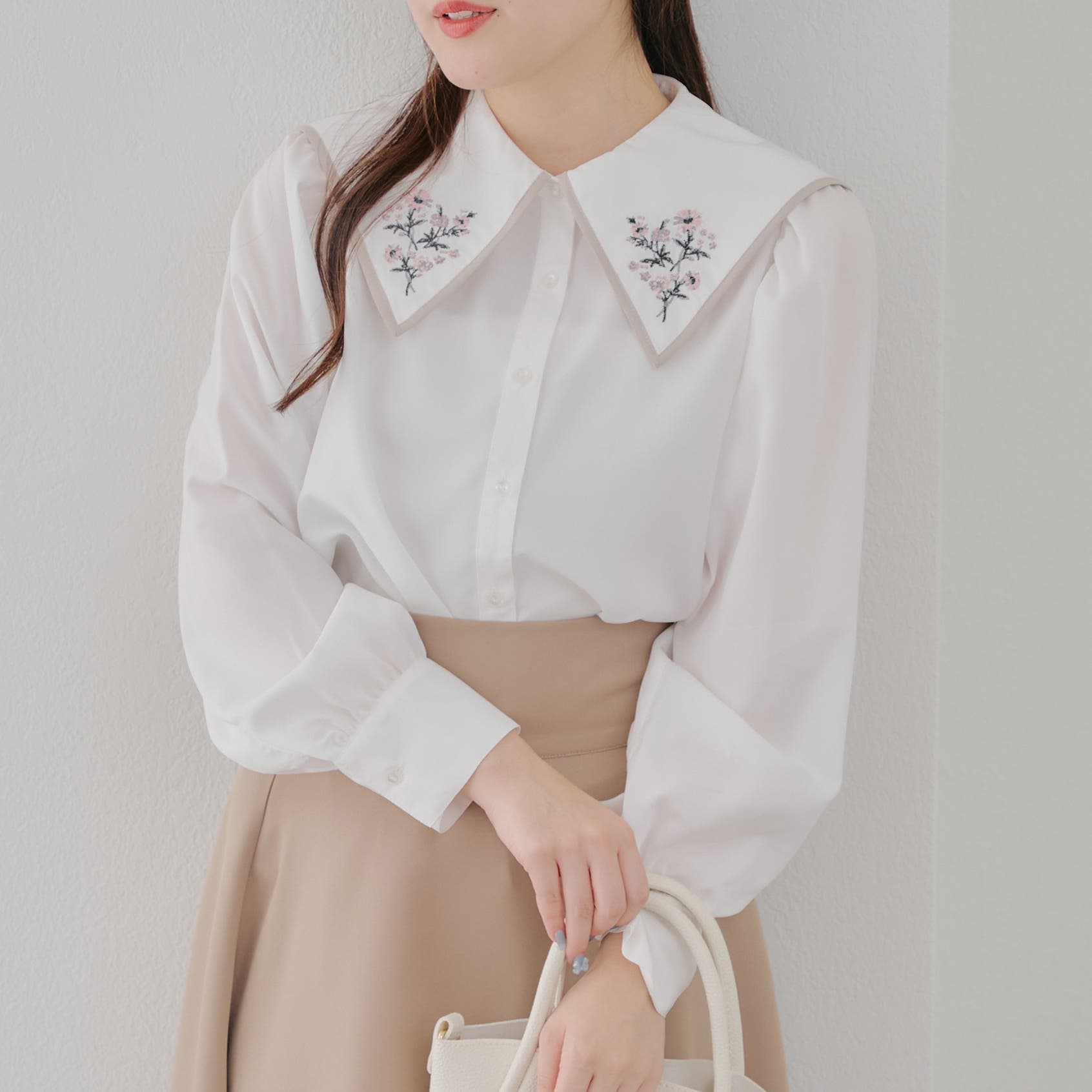 春におすすめ】衿刺繍ブラウス[品番：OLOW0015217]｜RMAF NICE