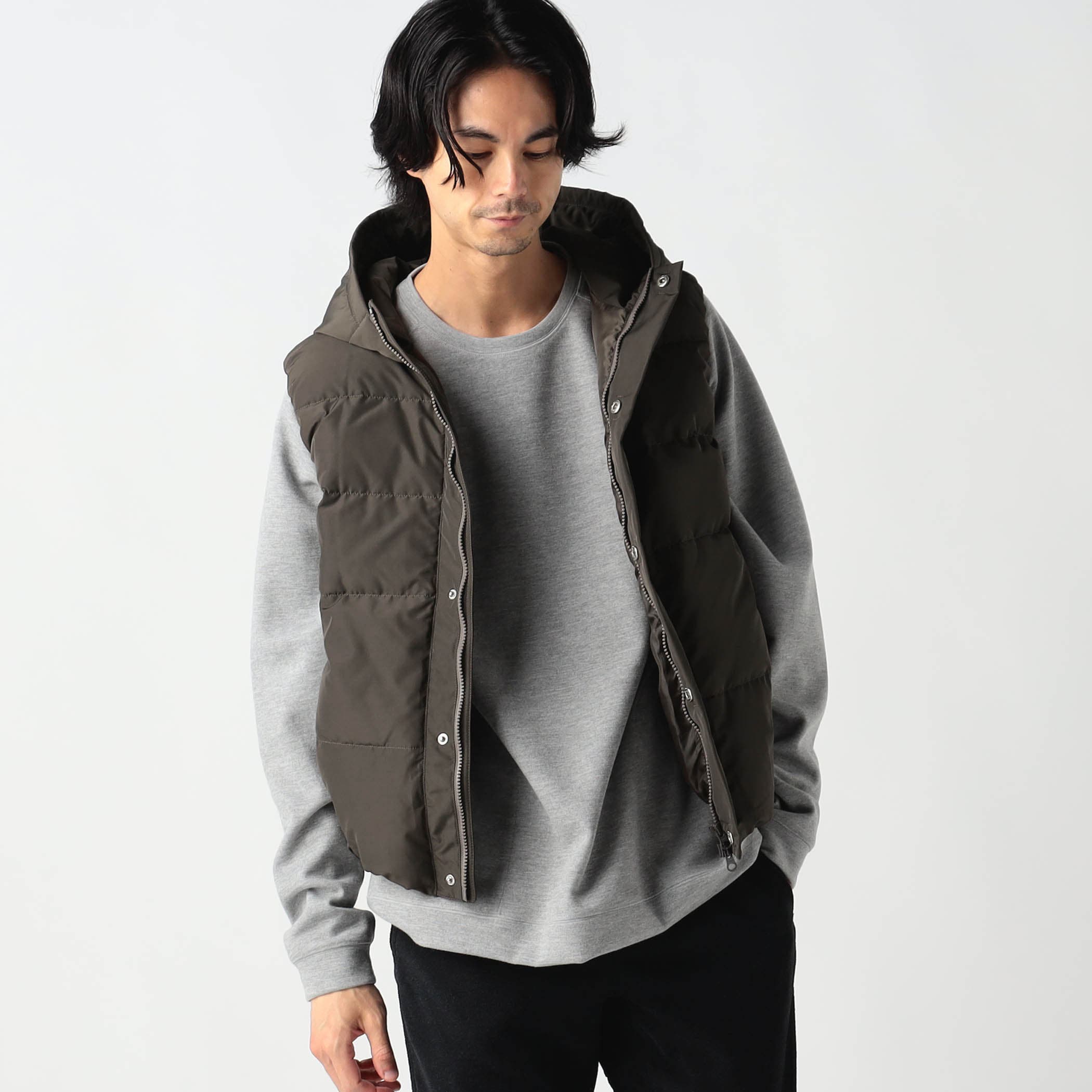 メモリーポリクロスフードダウンベスト[品番：NICW0003793]｜NICOLE