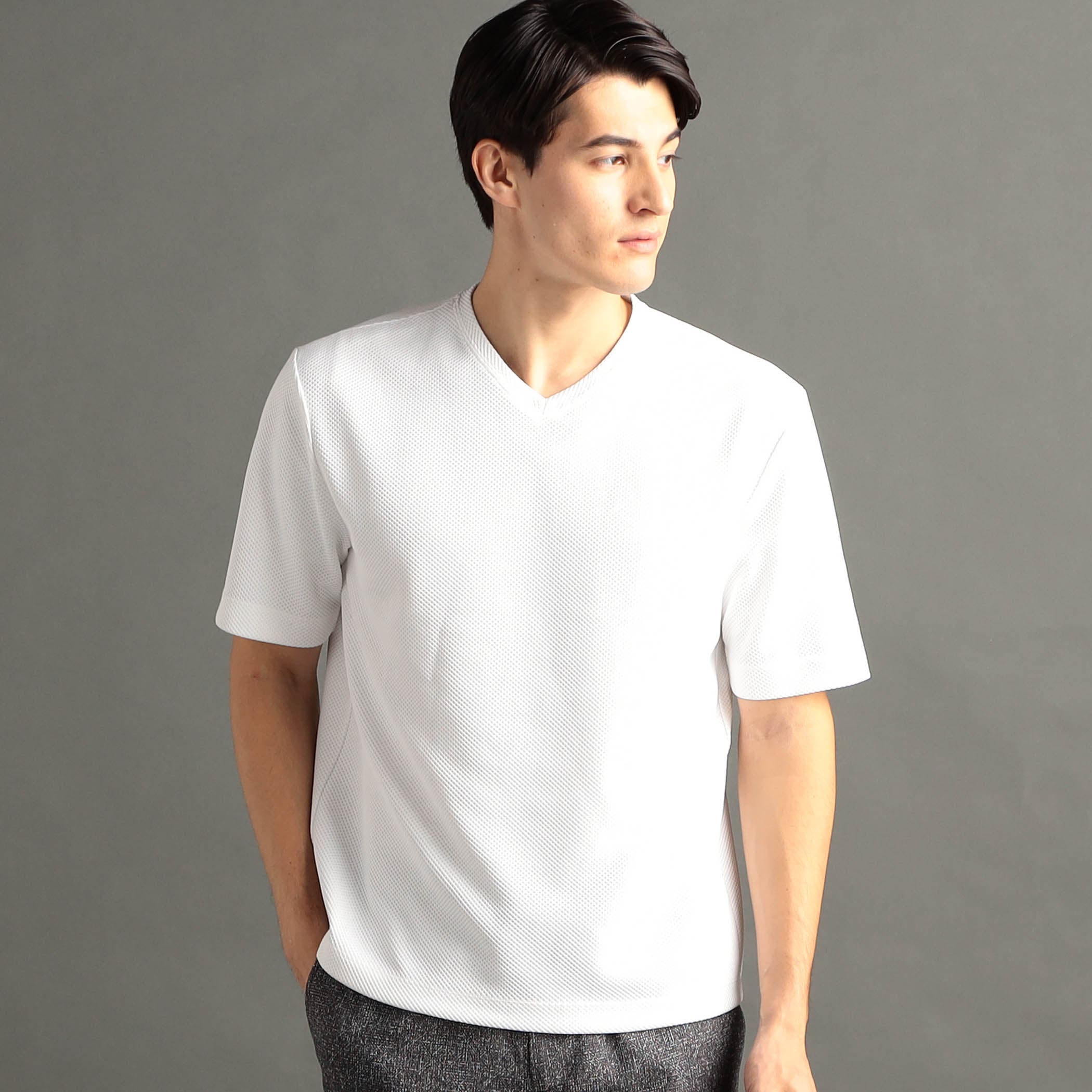 グラフィックジャカード VネックTシャツ[品番：NICW0006590]｜NICOLE