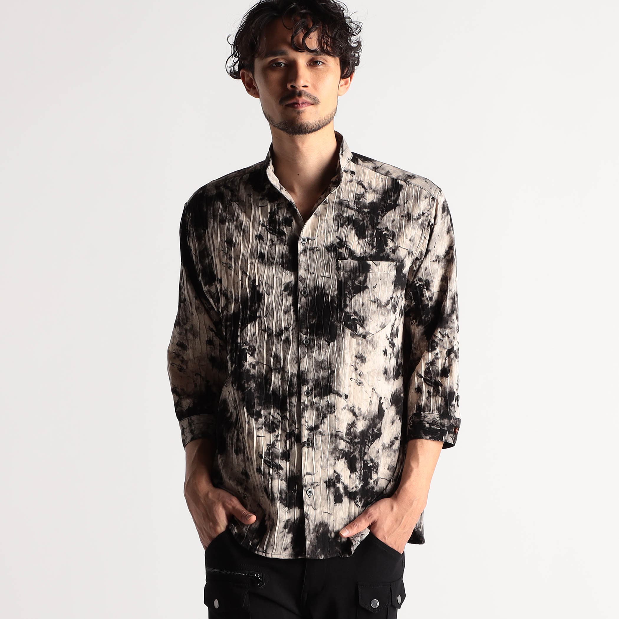 アラカルトプリント 7分袖ショートスタンドカラーシャツ[品番