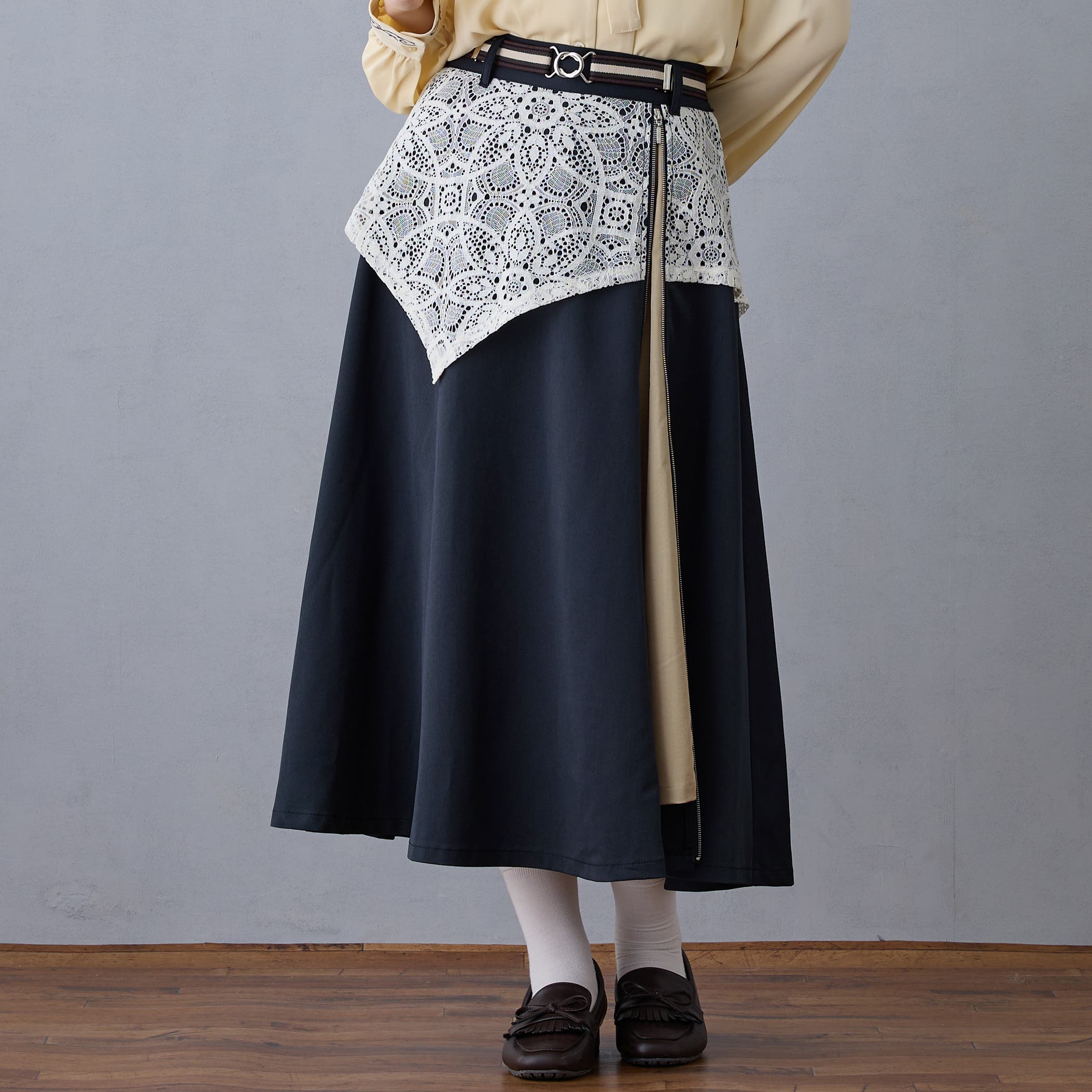 バイカラーパネルスカート[品番：NICW0008321]｜NICOLE（ニコル