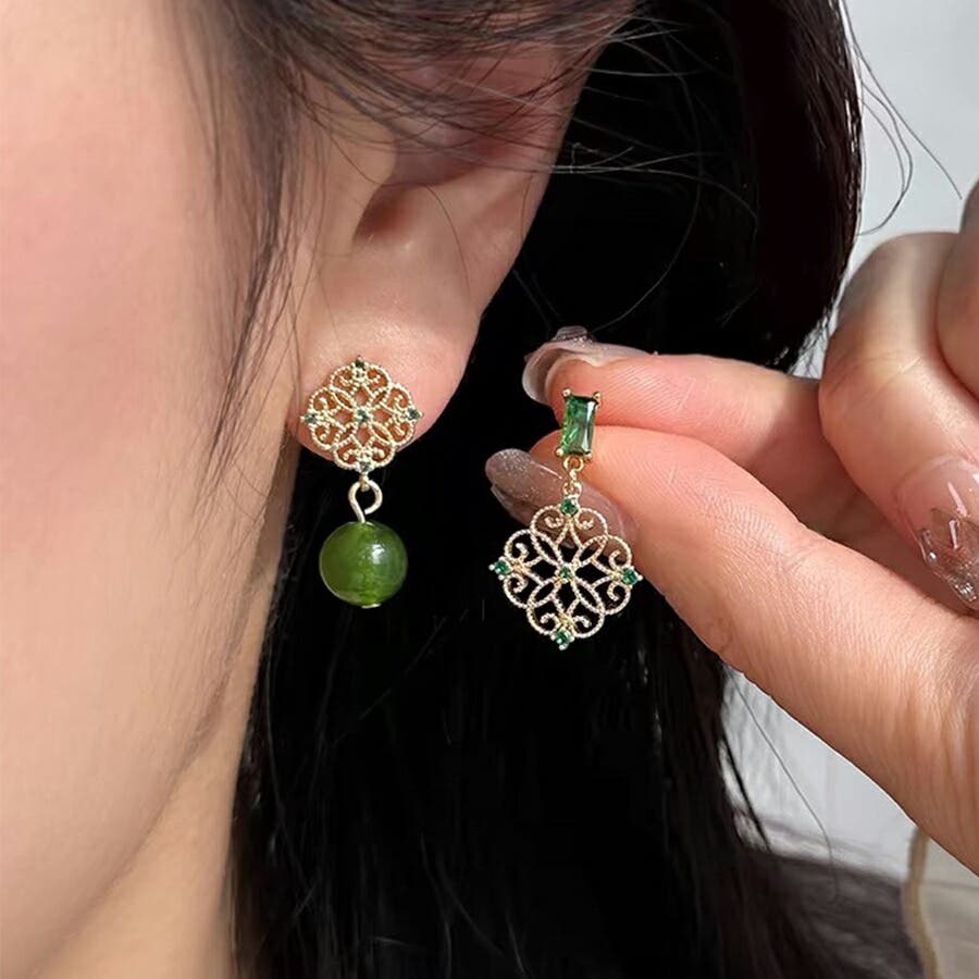 美品』mame フリンジピアス グリーン系 レディースアクセサリー