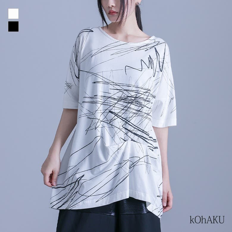 kOhAKUアシンメトリー手書き風デザインTシャツ[品番