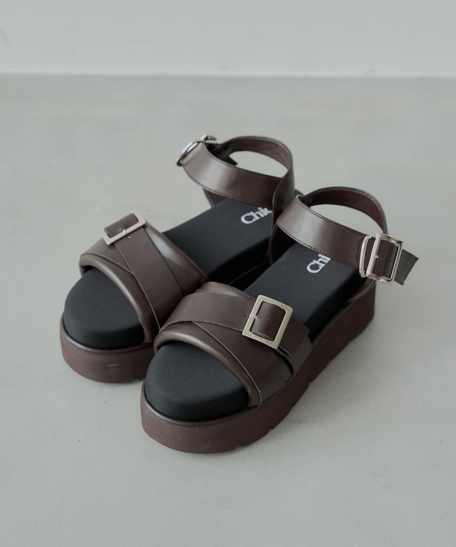 ✨美品✨ D'ICI　23.5㌢　本革 クロスベルト カバードサンダル ネイビー Chico】厚底クロスベルトデザインサンダル[品番：PALW0005577